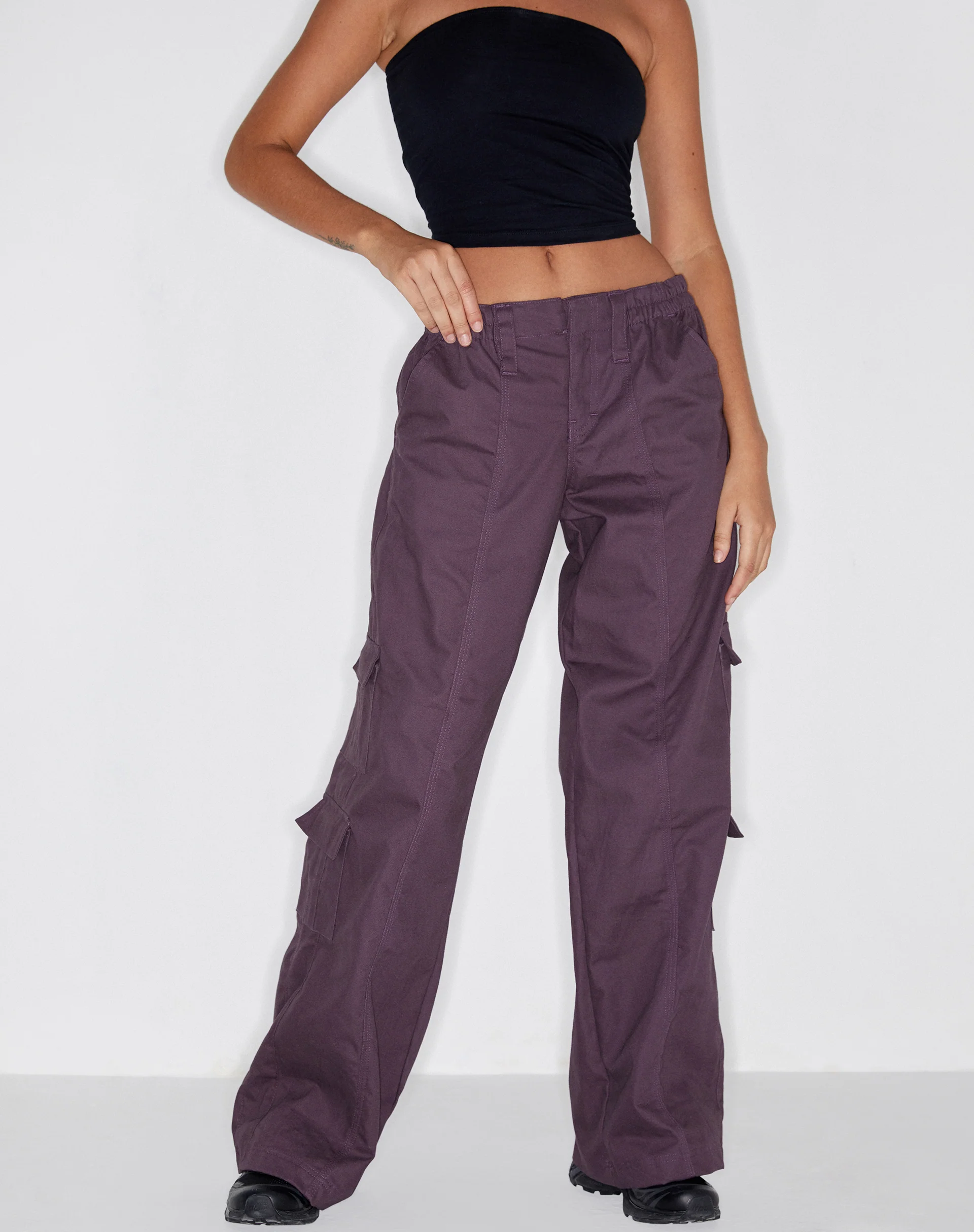 Hansa Cargo Trouser in Panama Dark Purple - Image 6