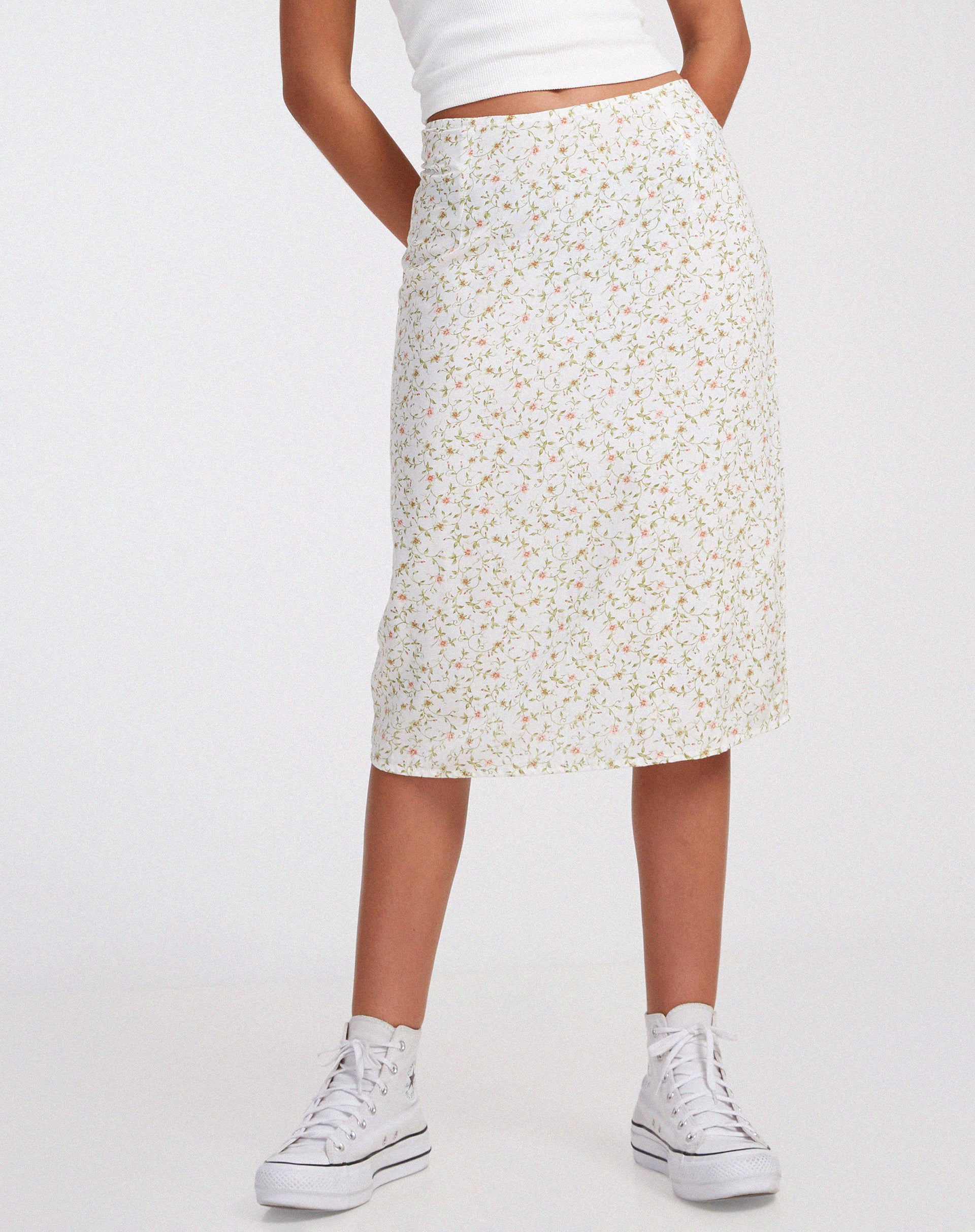Harriet Midi Skirt in Pretty Petal Ivory - Image 3