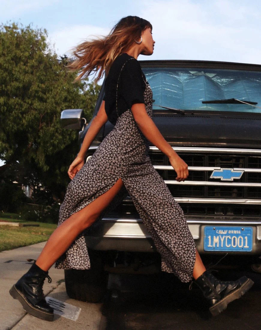 Hime Dress in Ditsy Rose Black - Image 5