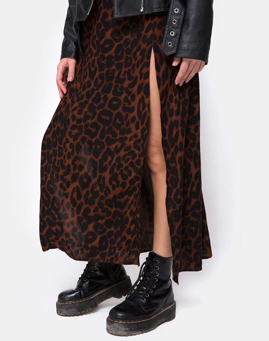 Hime Maxi Dress in Oversize Jaguar Brown - Image 7
