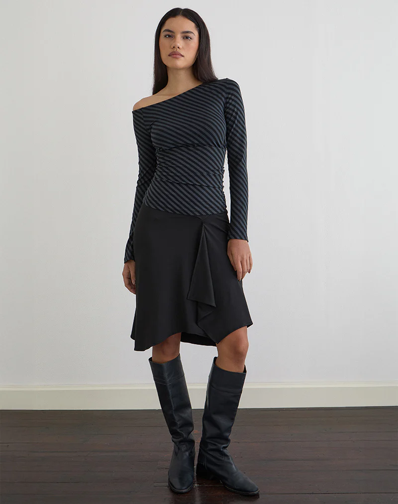 Hoang Slouch Top in Oblique Stripe Ocean Storm - Image 2