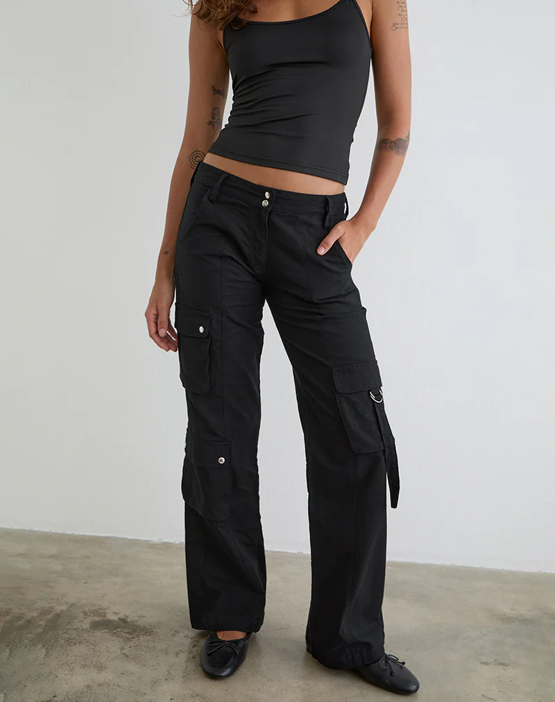 Hojo Linen Cargo Pants in Black - Image 3