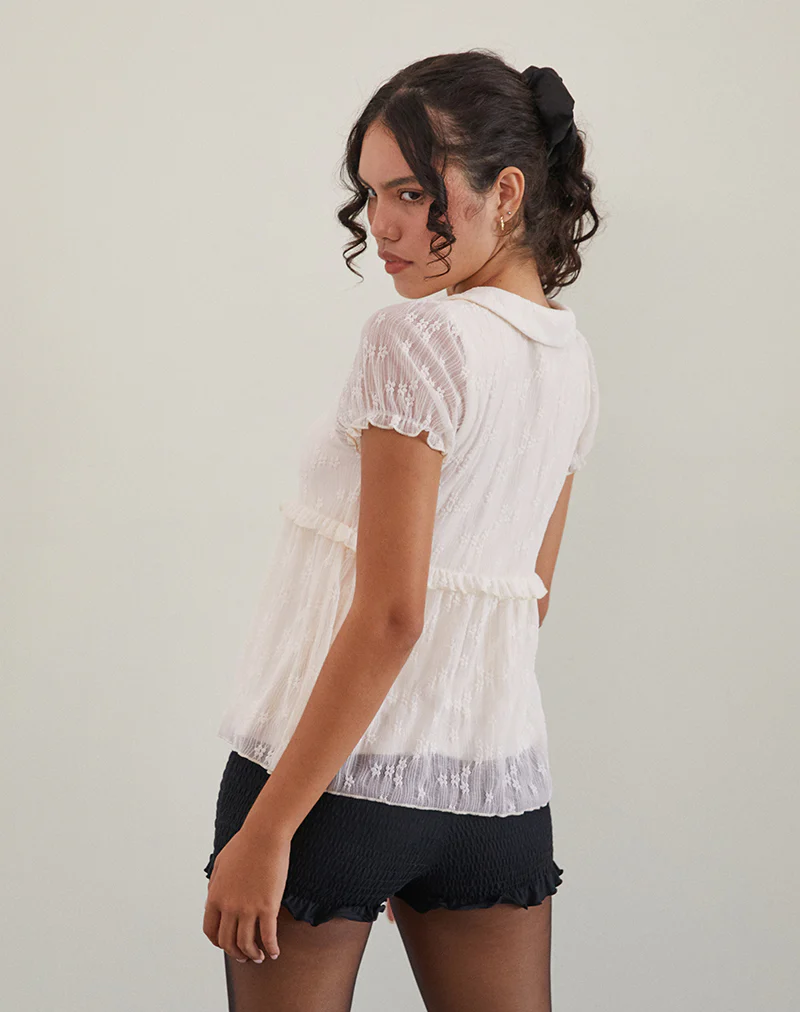 Immy Blouse in Lace Ivory - Image 4