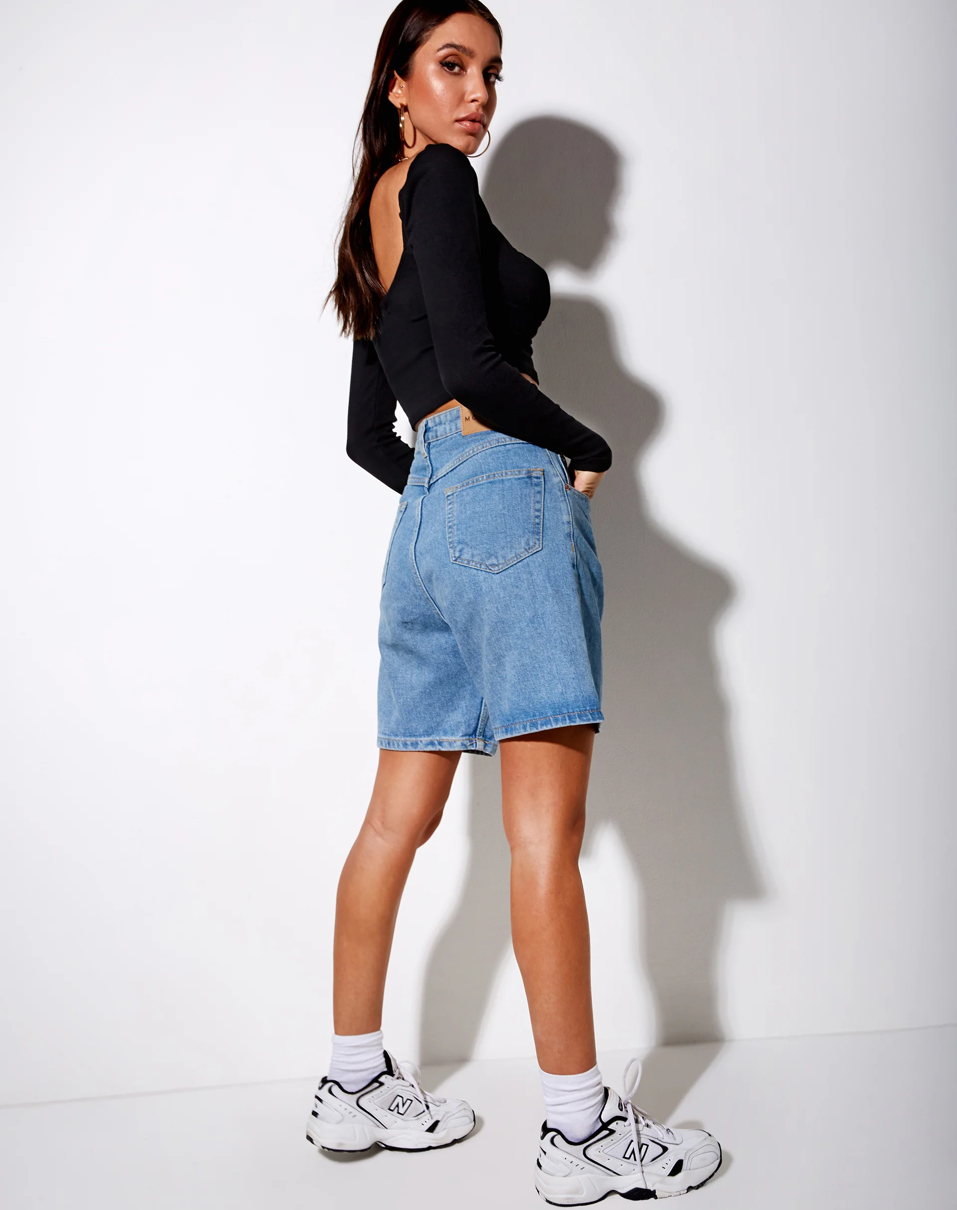 Inalo Crop Top in Rib Black - Image 4