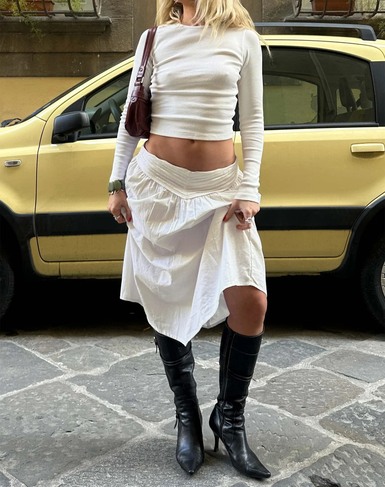 India Midi Skirt in White - Image 3