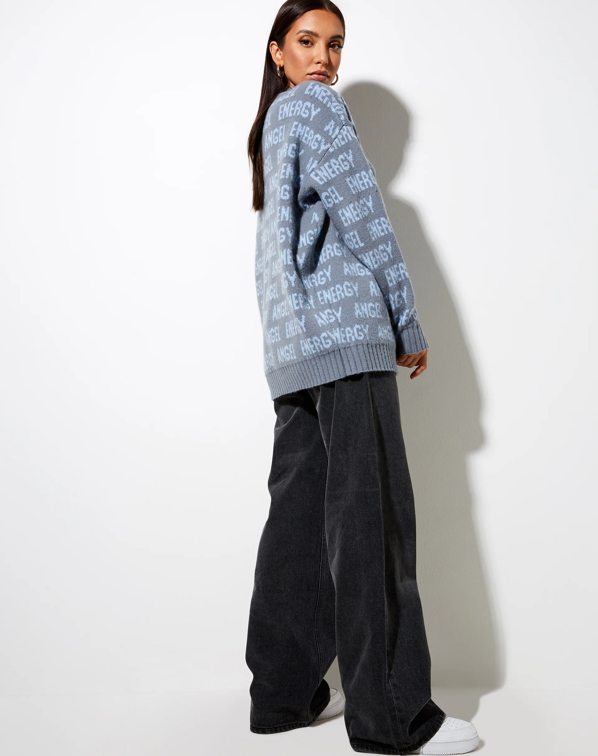 Iskov Jumper in Soft Grey and Powder Blue Angel Energy - Image 4