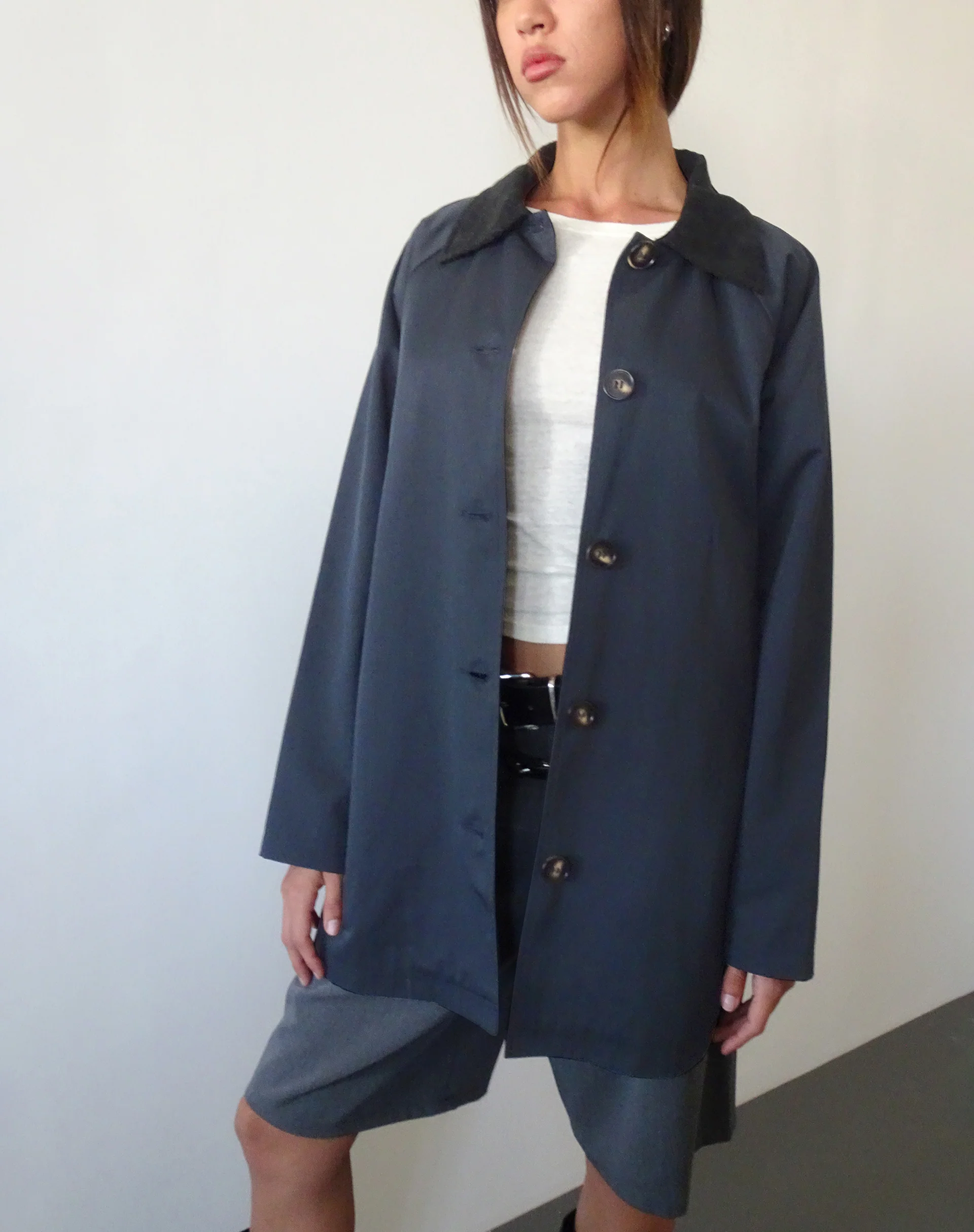 Izora Short Trench Coat in Navy - Image 3