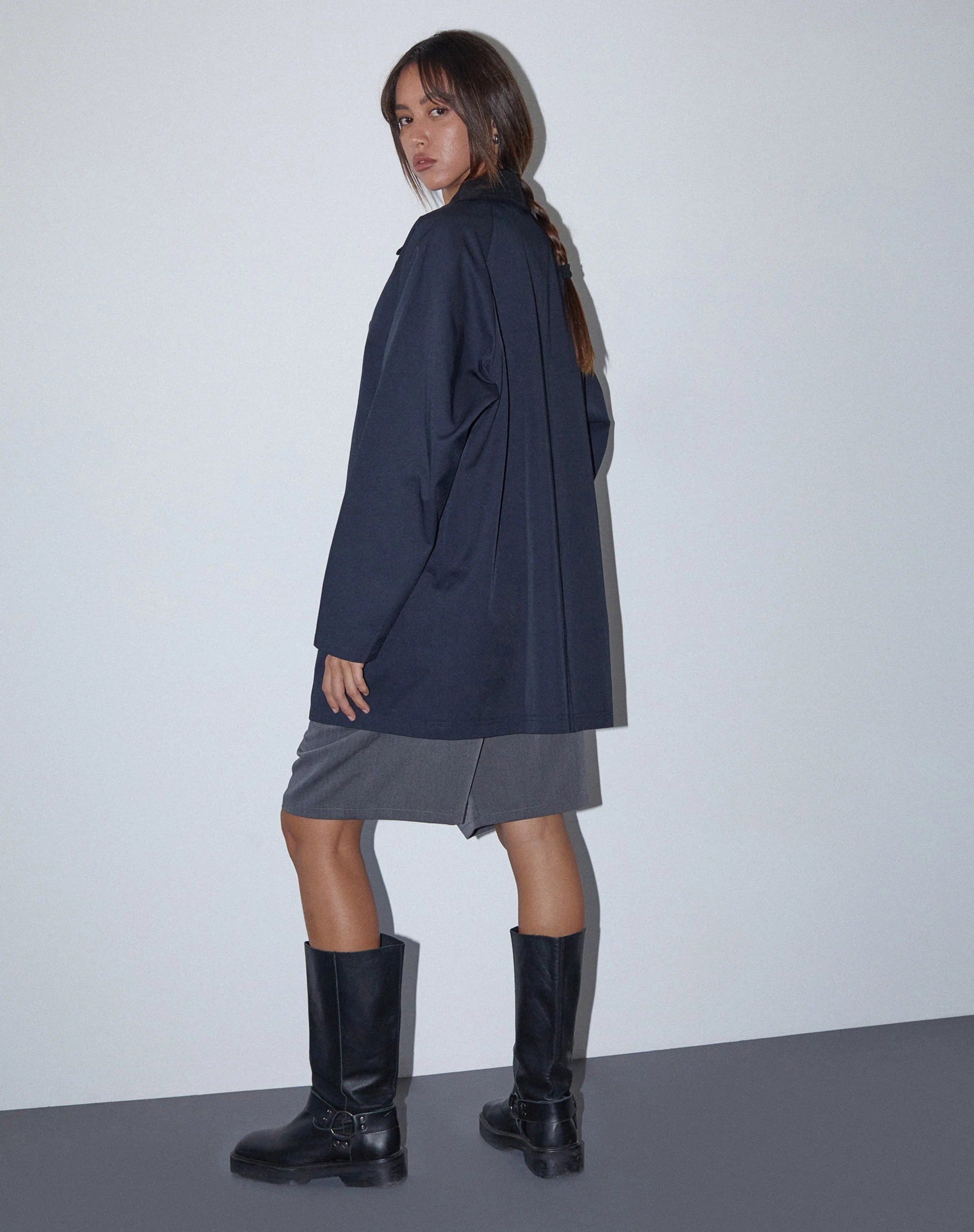 Izora Short Trench Coat in Navy - Image 5