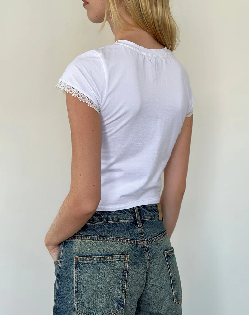 Izzy Tee with Me Always Motif in White with Bow - Image 4