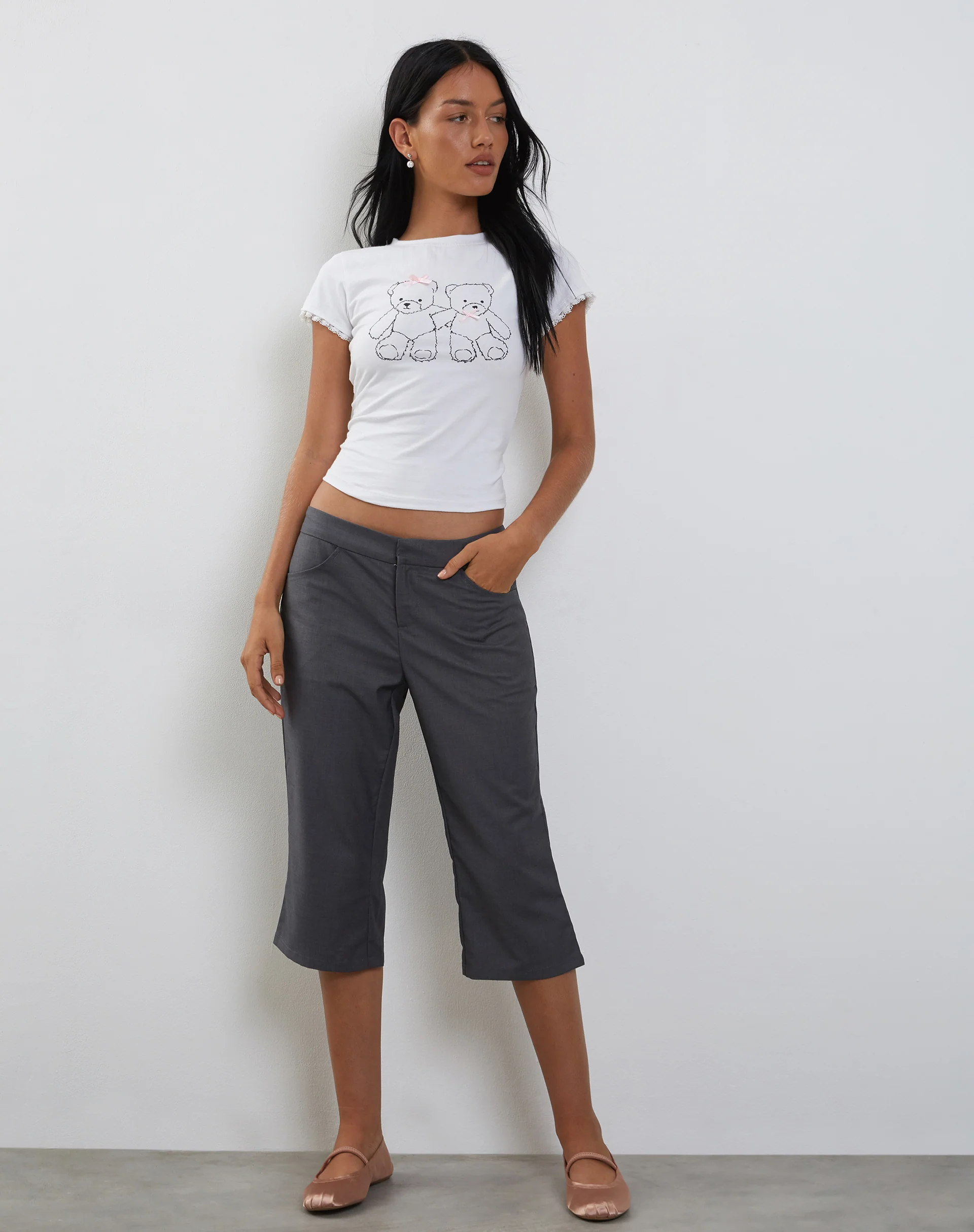 Izzy Lace Trim Baby Tee in White Teddy Motif - Image 7