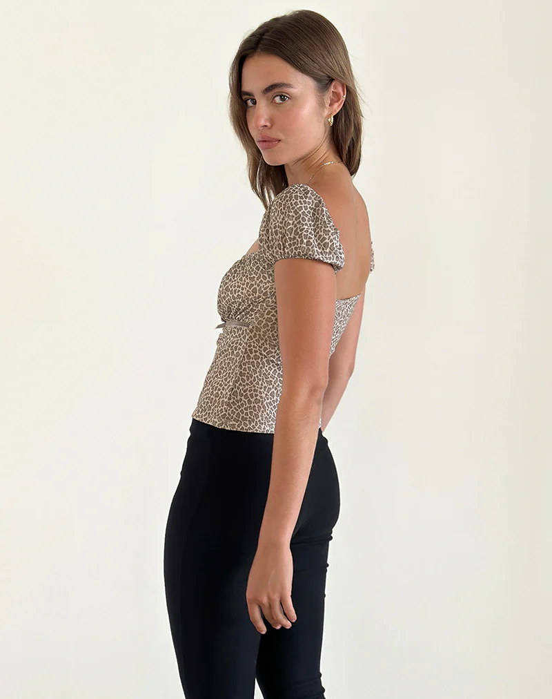Jarji Blouse in Dainty Leopard Light Brown - Image 5