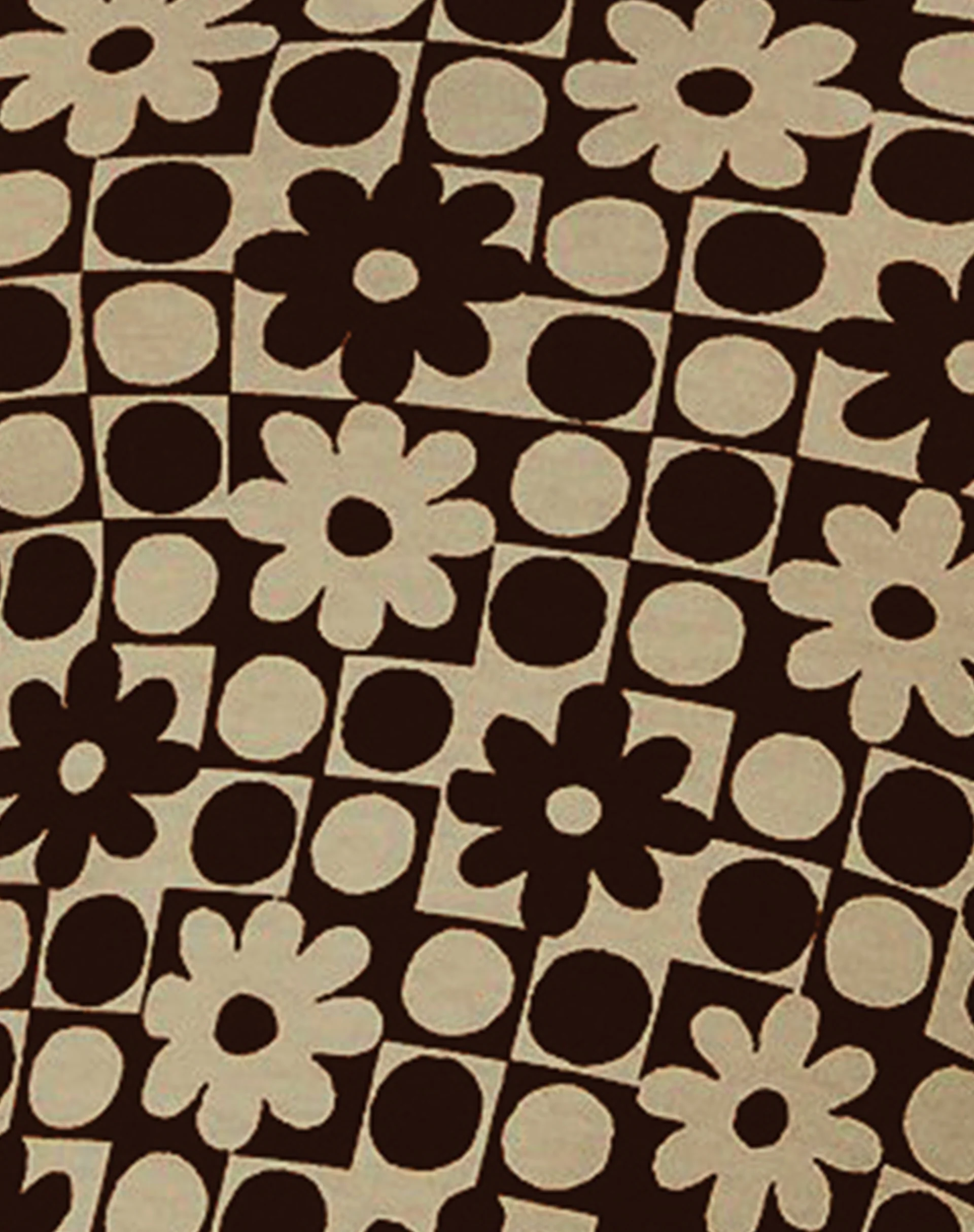 Jeeves T-Shirt Dress in Patchwork Daisy Brown - Image 6
