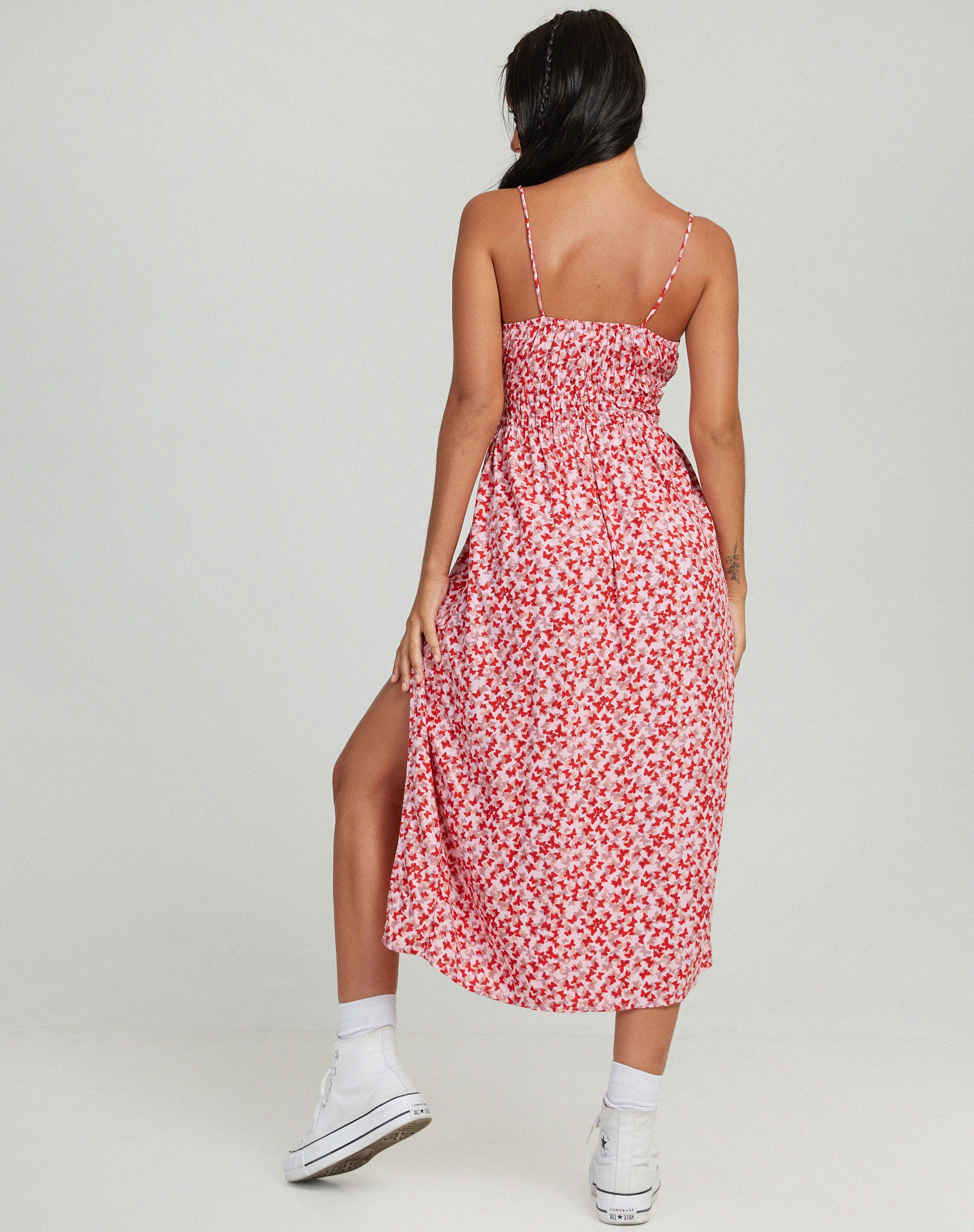 Jeyro Midi Dress in Ditsy Butterfly Peach and Red - Image 2