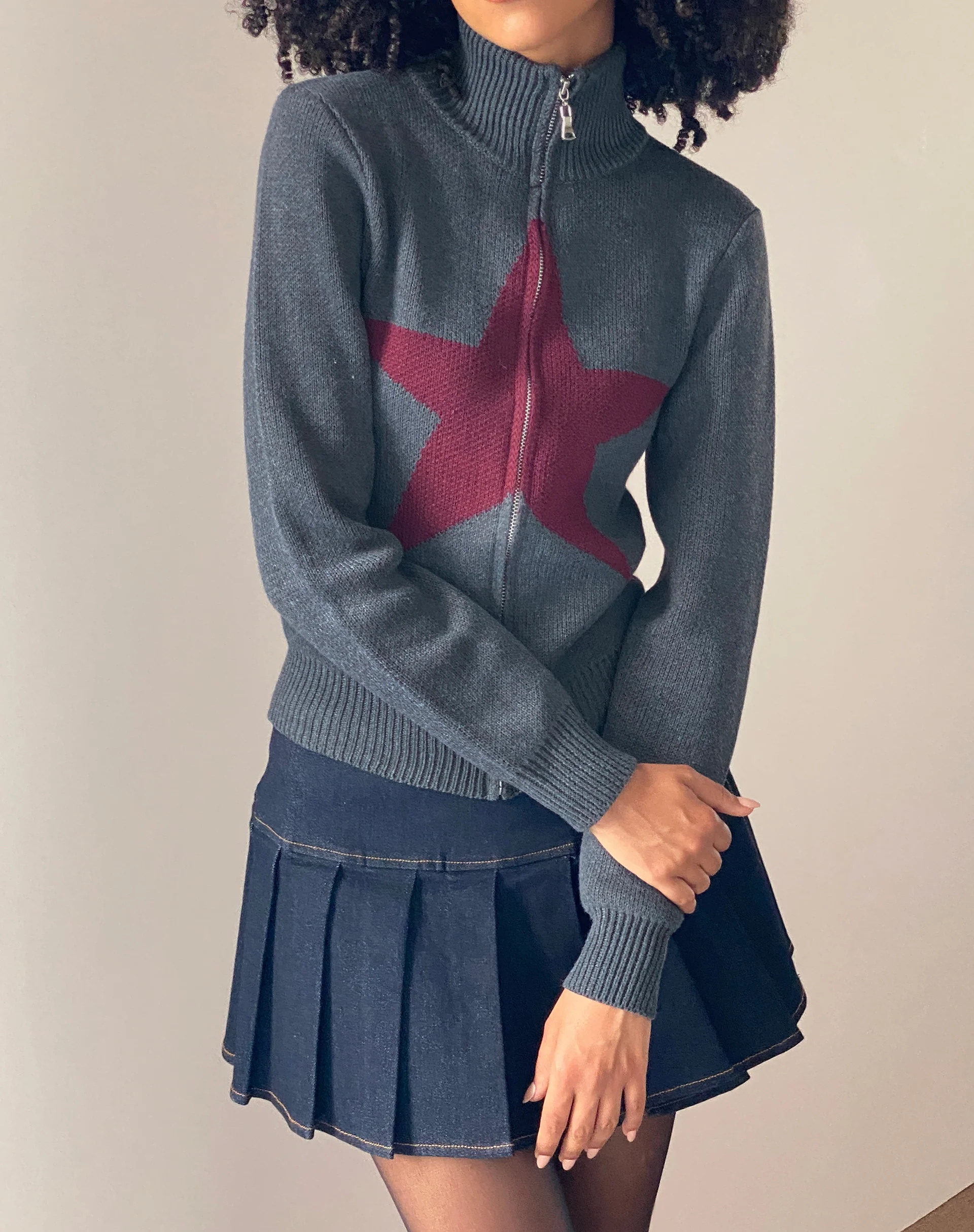 Jimena Zip Through Cardigan in Grey with Burgundy Star Motif - Image 2