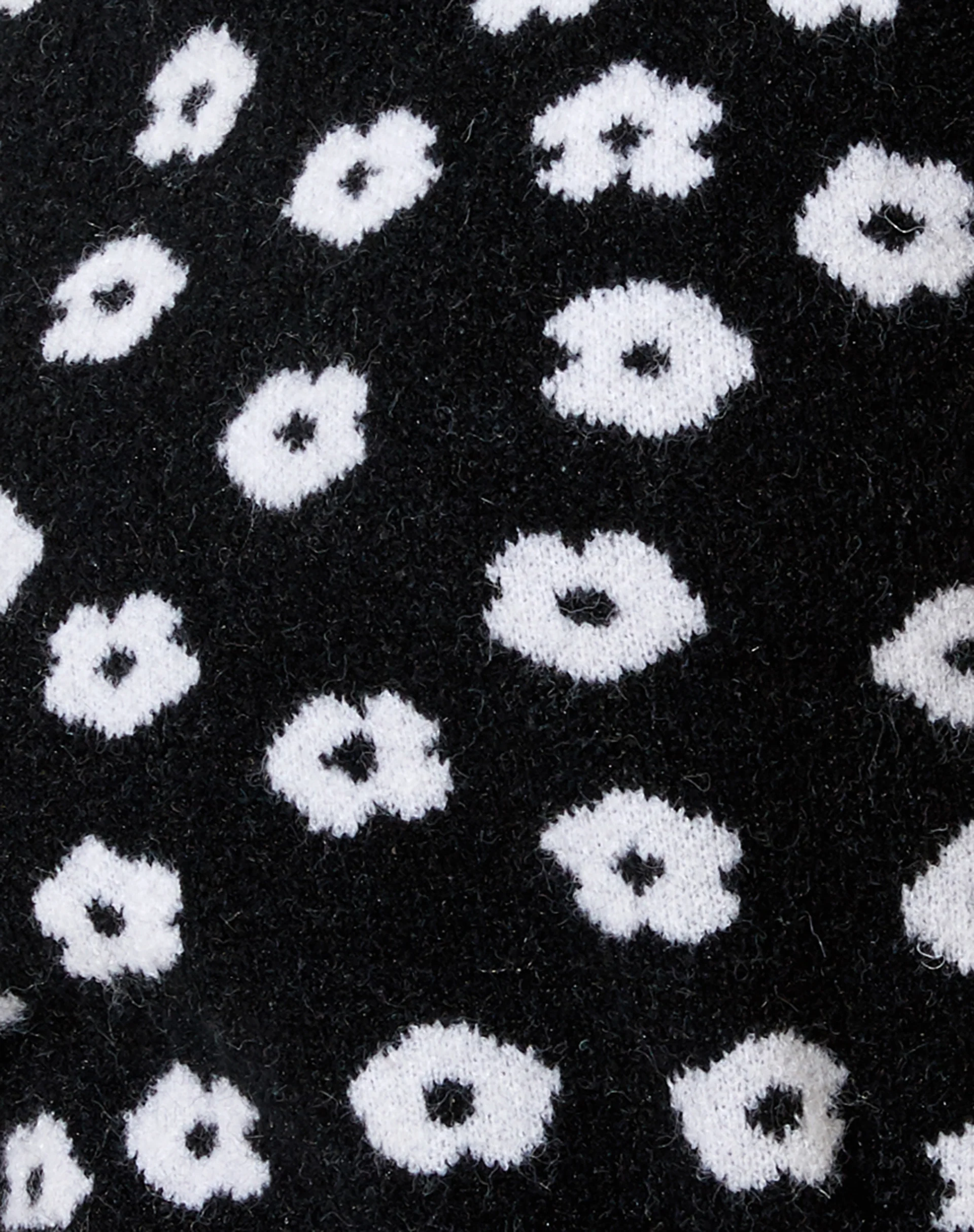 Joker Vest Top in Knit Black Daisy White - Image 7