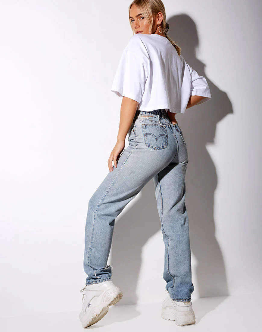 Kai Tee in White Yin Yang Dragon Embro - Image 4