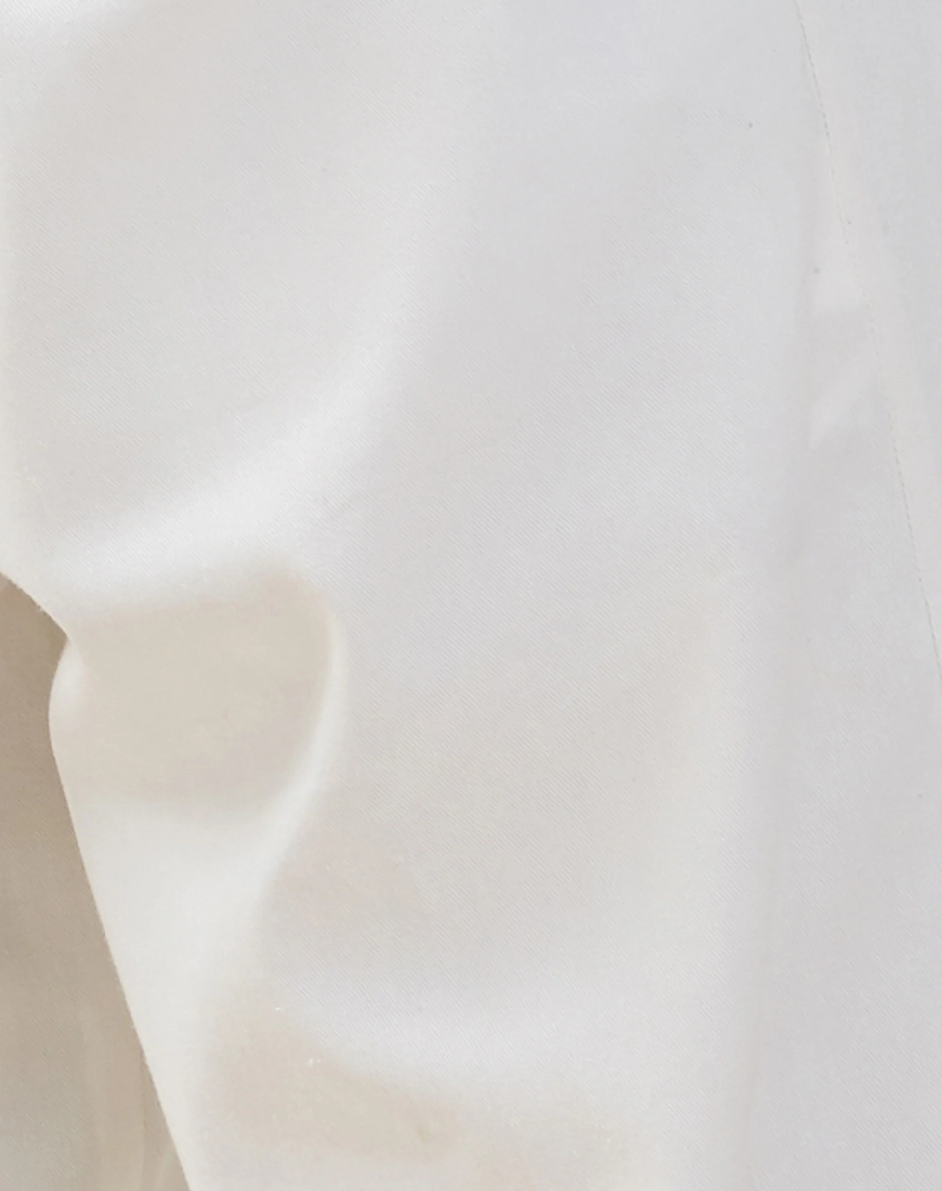 Kaomy Wide Leg Trouser in White - Image 6