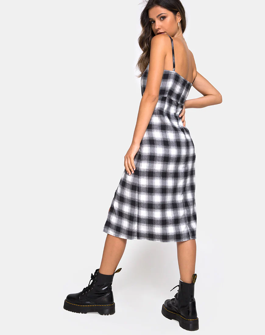 Kaoya Dress in Plaid Black White - Image 3