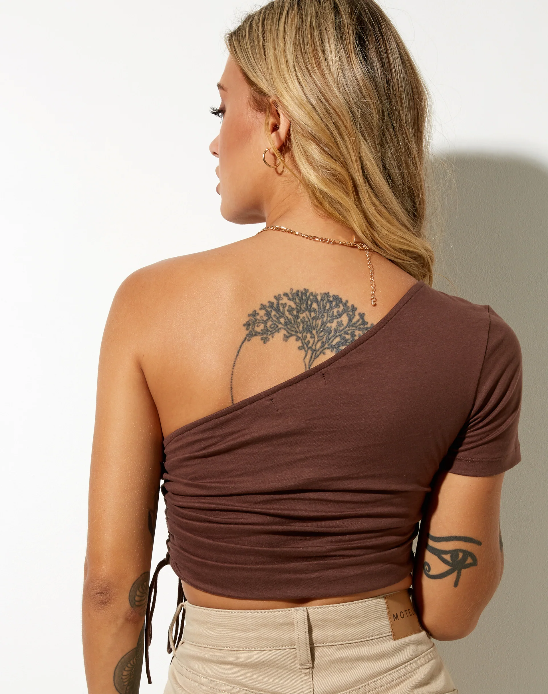 Kara Crop Top in Lycra Deep Mahogany - Image 2