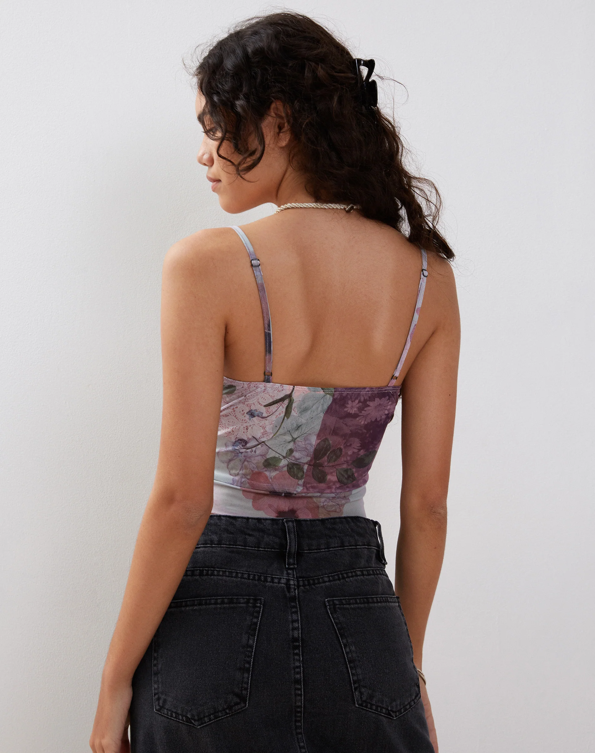 Kikan Cropped Mesh Cami in Abstract Scrapbook - Image 6