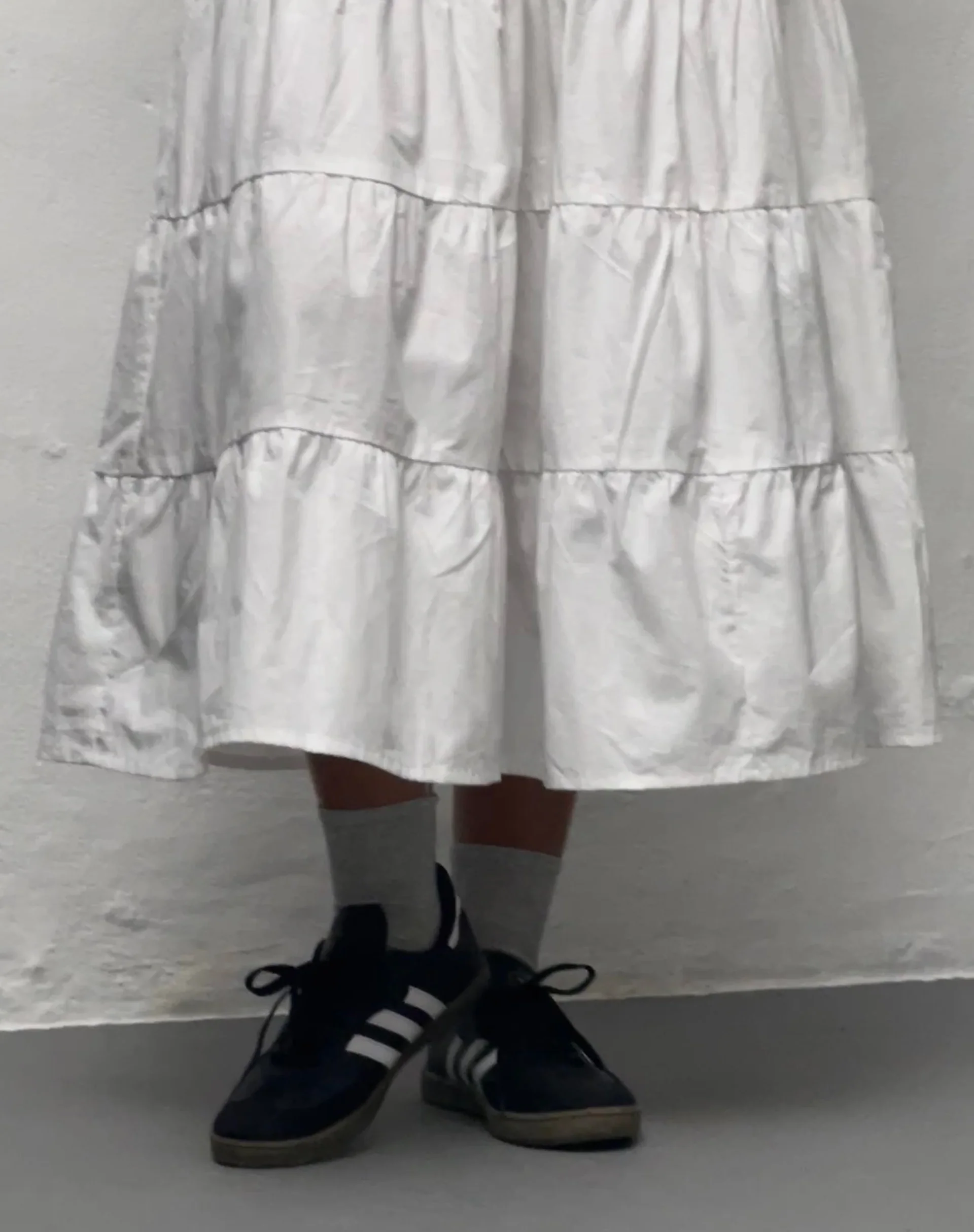 Koizumi Tiered Maxi Dress in Poplin White - Image 3