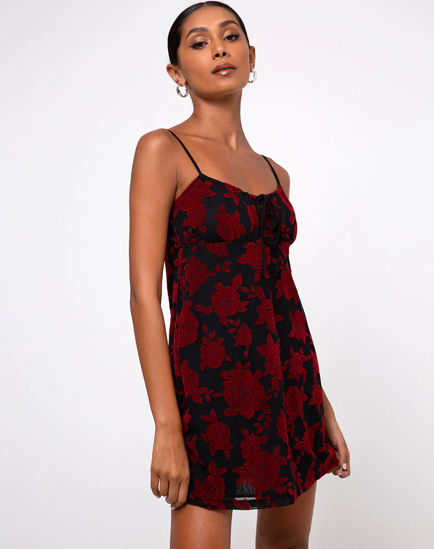 Kumala Dress in Romantic Red Rose Flock