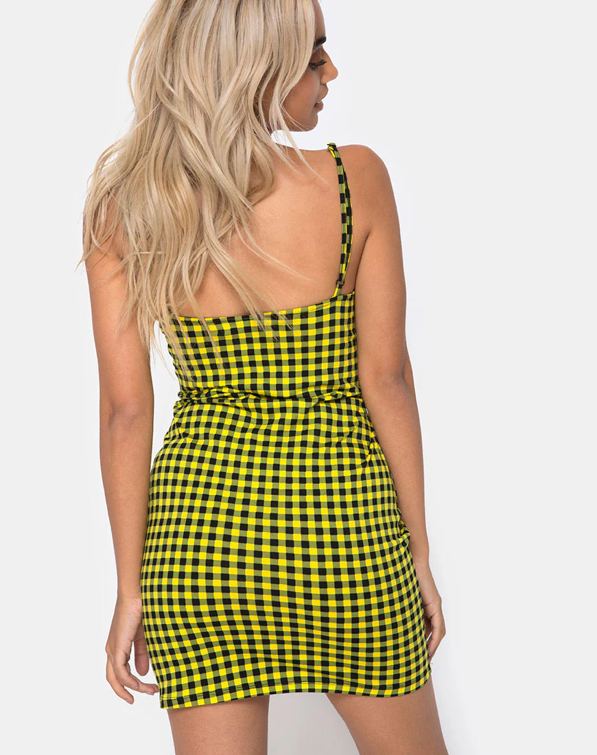 Lahzie Bodycon Dress in Medium Gingham Yellow - Image 2