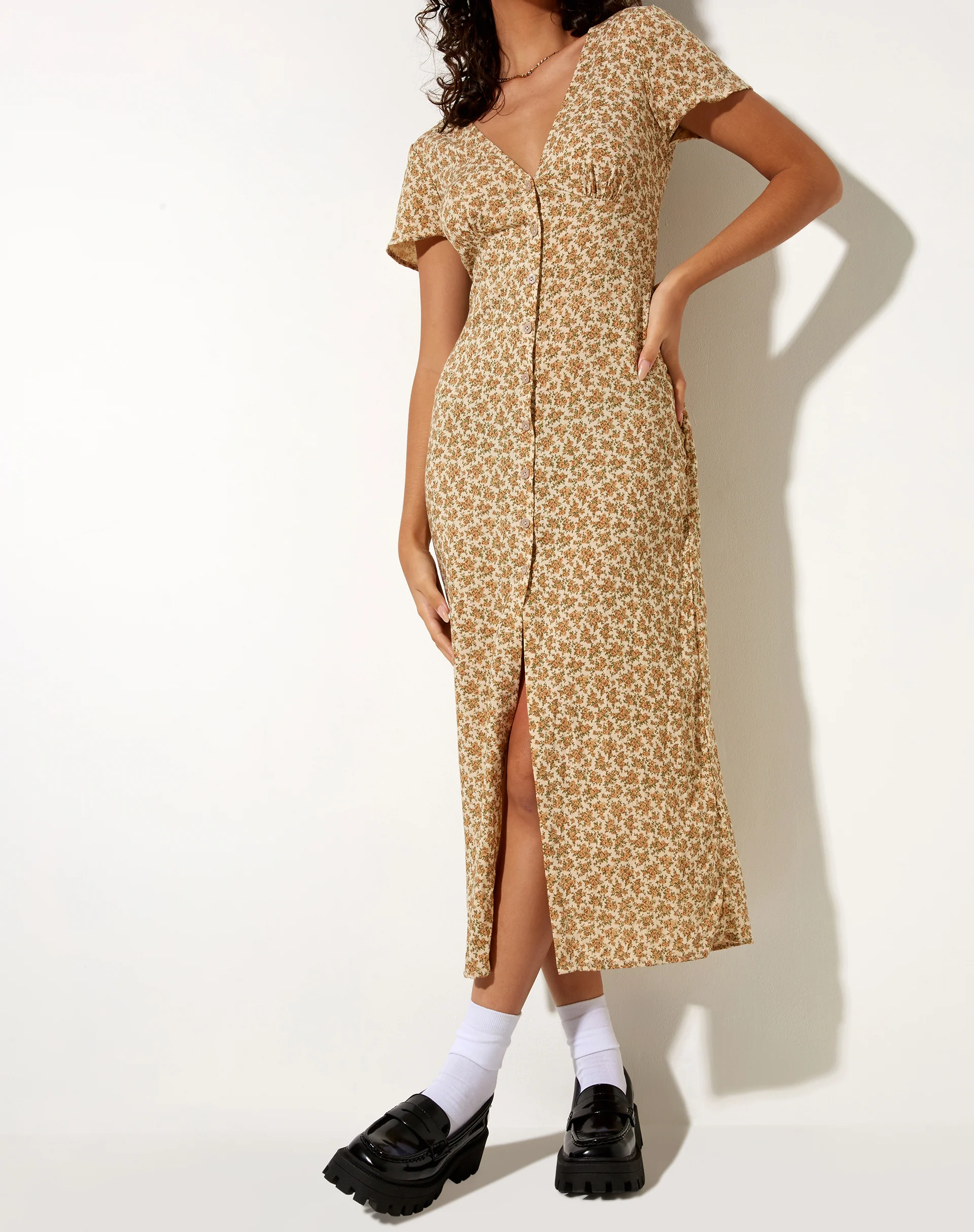 Larin Midi Dress in Washed Ditsy - Image 4