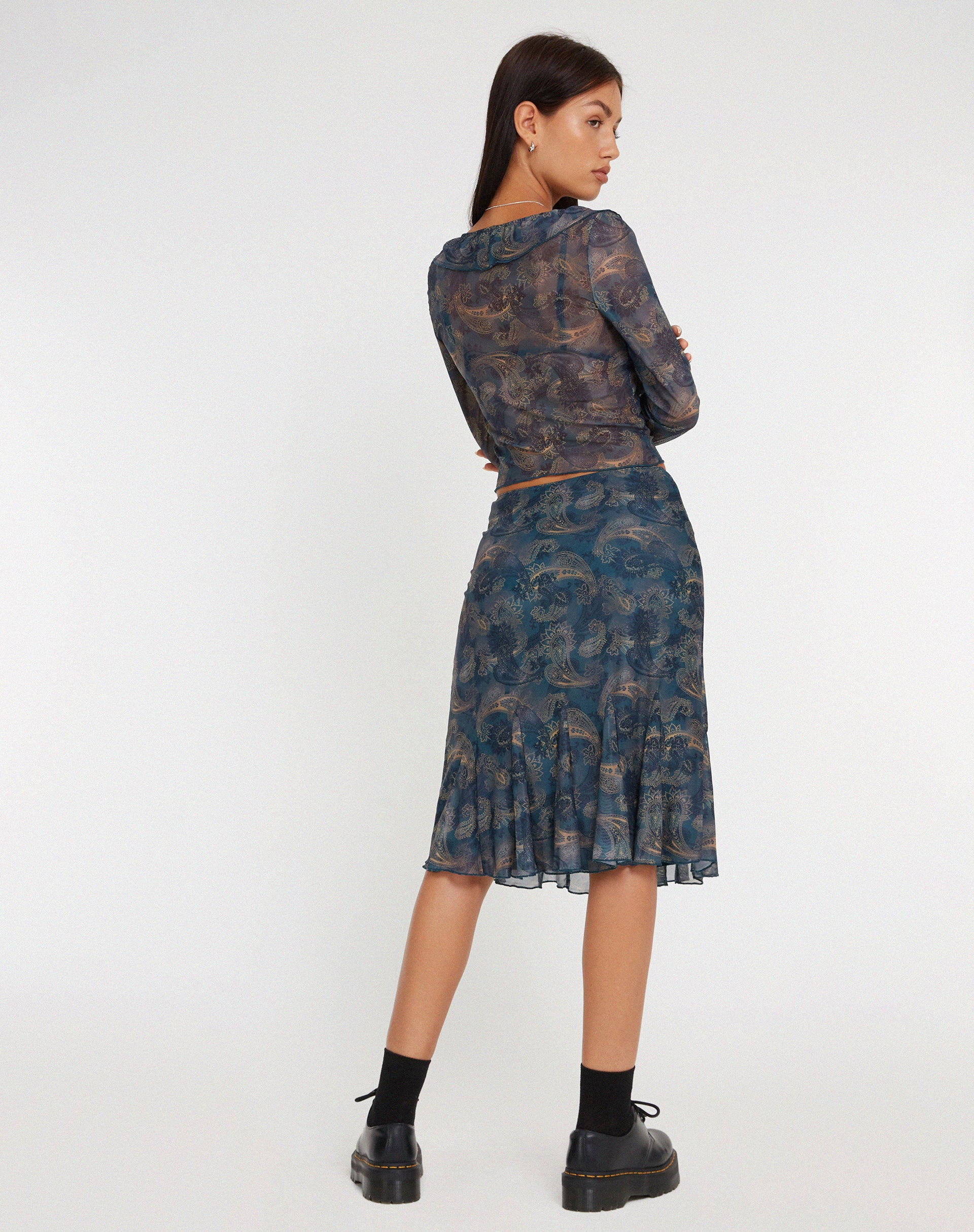 Latrix Mesh Midi Skirt in Tonal Blue Paisley - Image 5