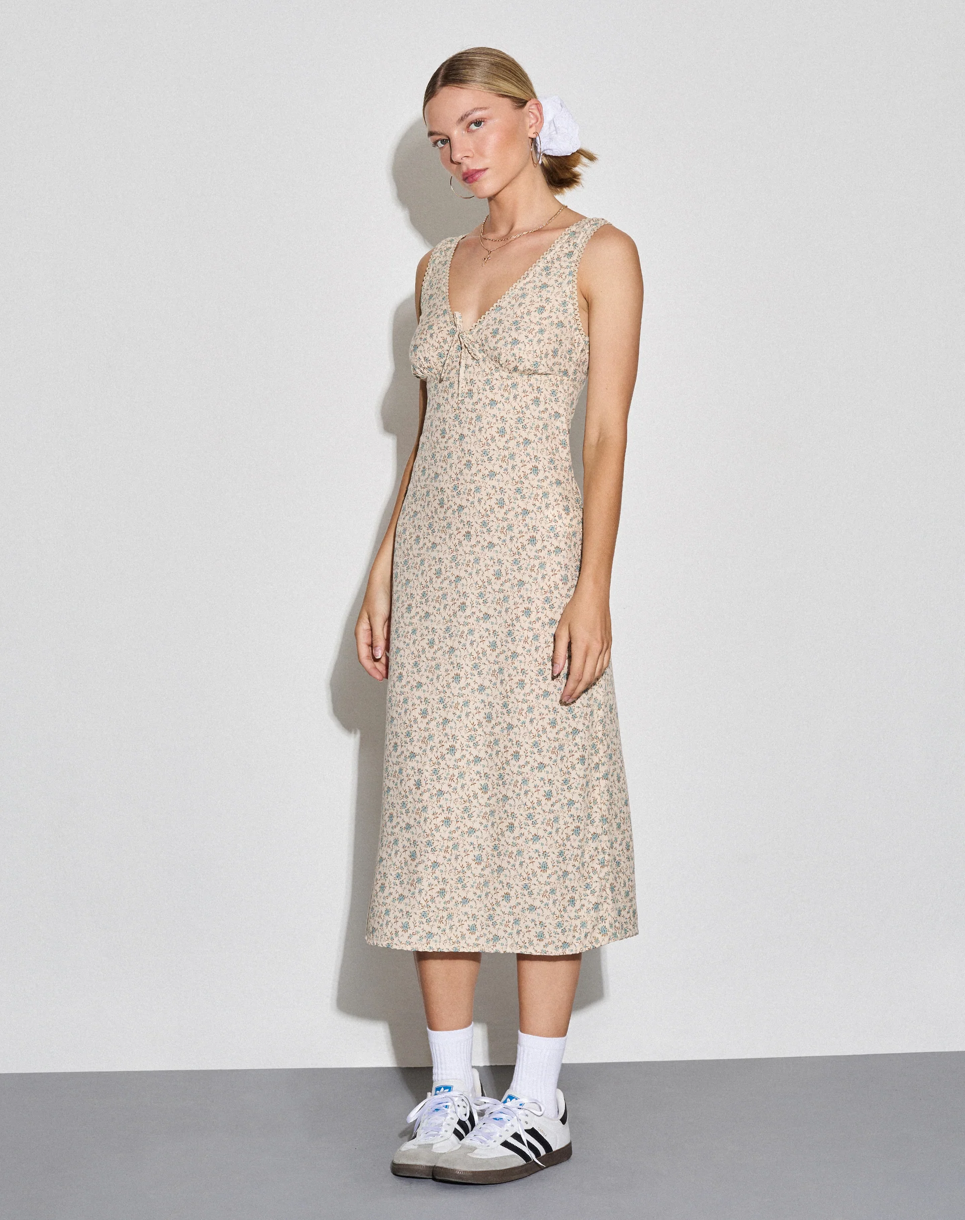 Lavisha Midi Dress in Antique Blue and Ivory Floral - Image 4