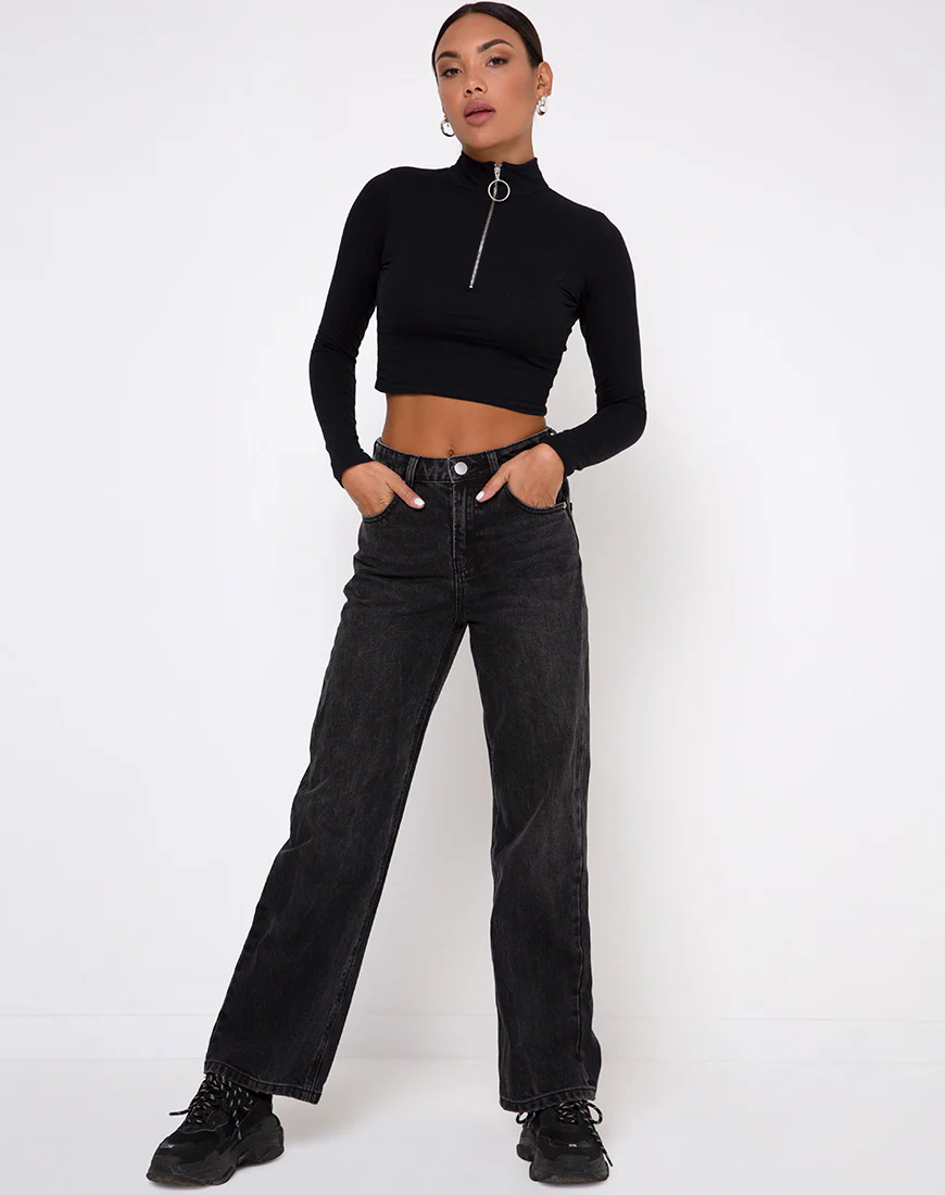 Lesvy Crop Top in Black - Image 3