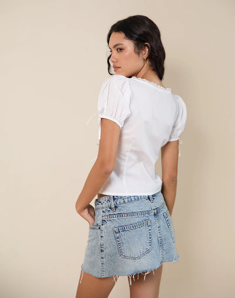Lias Puff Sleeve Blouse in White - Image 4