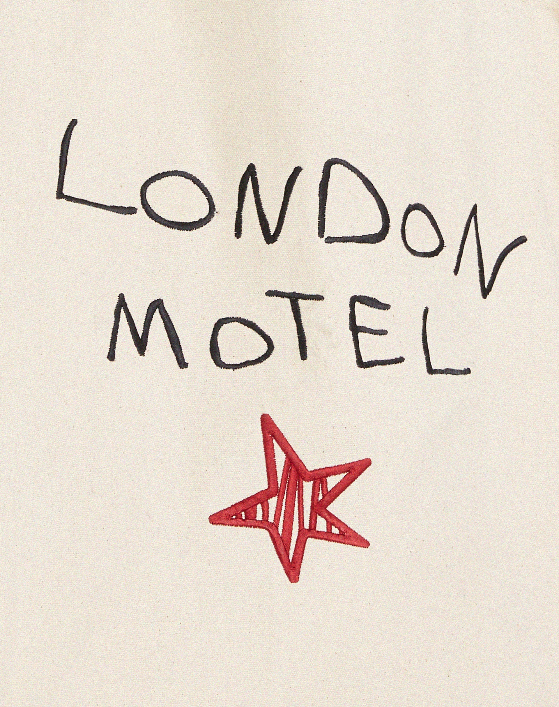London Tote Bag in Ecru London Motel Embro - Image 6
