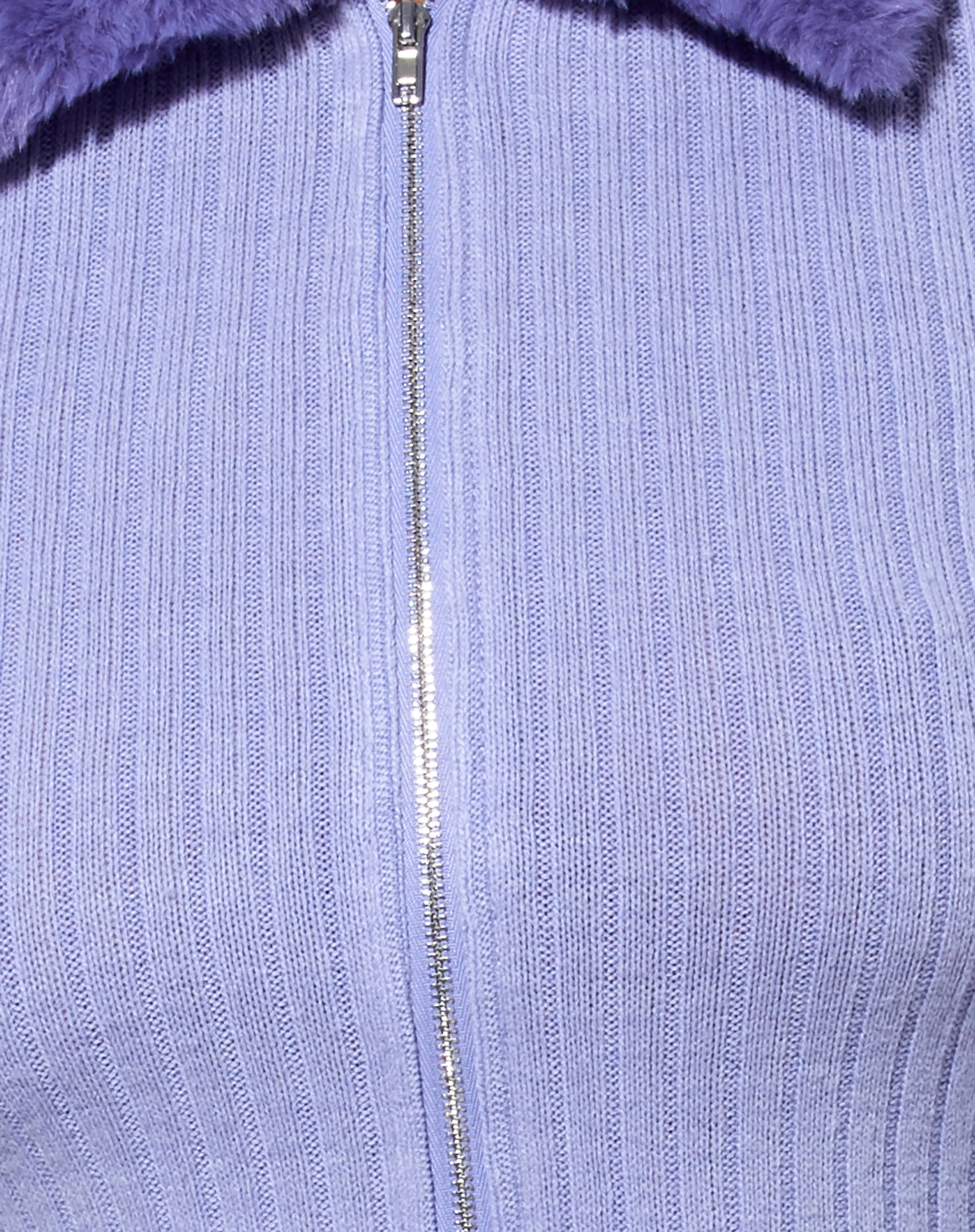 Loria Cardi in Lilac - Image 5