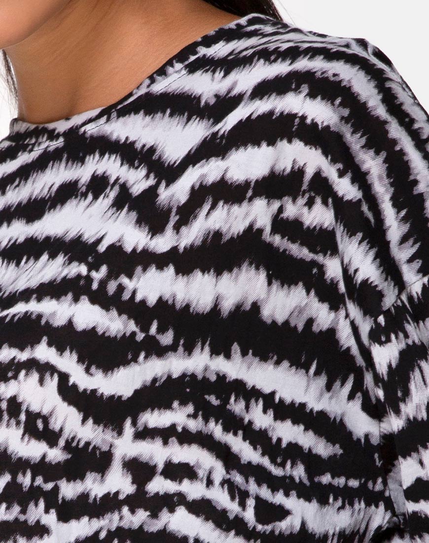 Lotsun Sweatshirt in Animal Drip Grey - Image 5