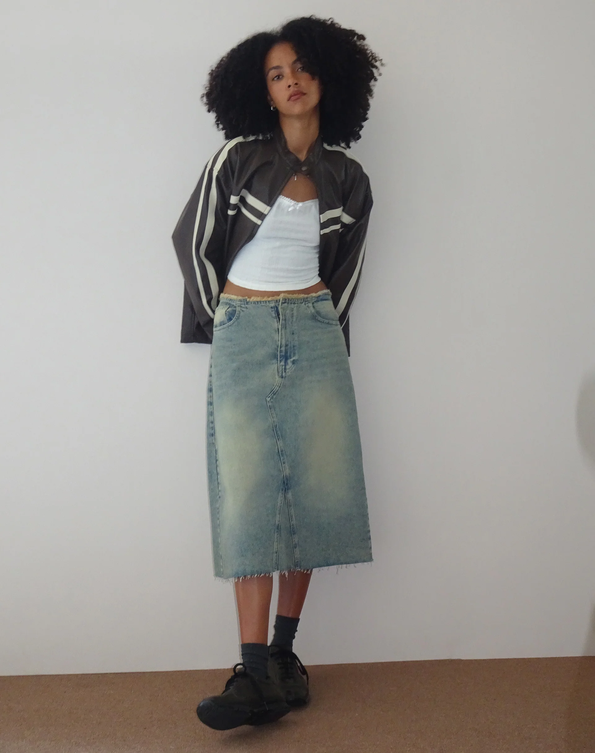Low Rise Denim Midi Skirt in Light Blue Sand - Image 2