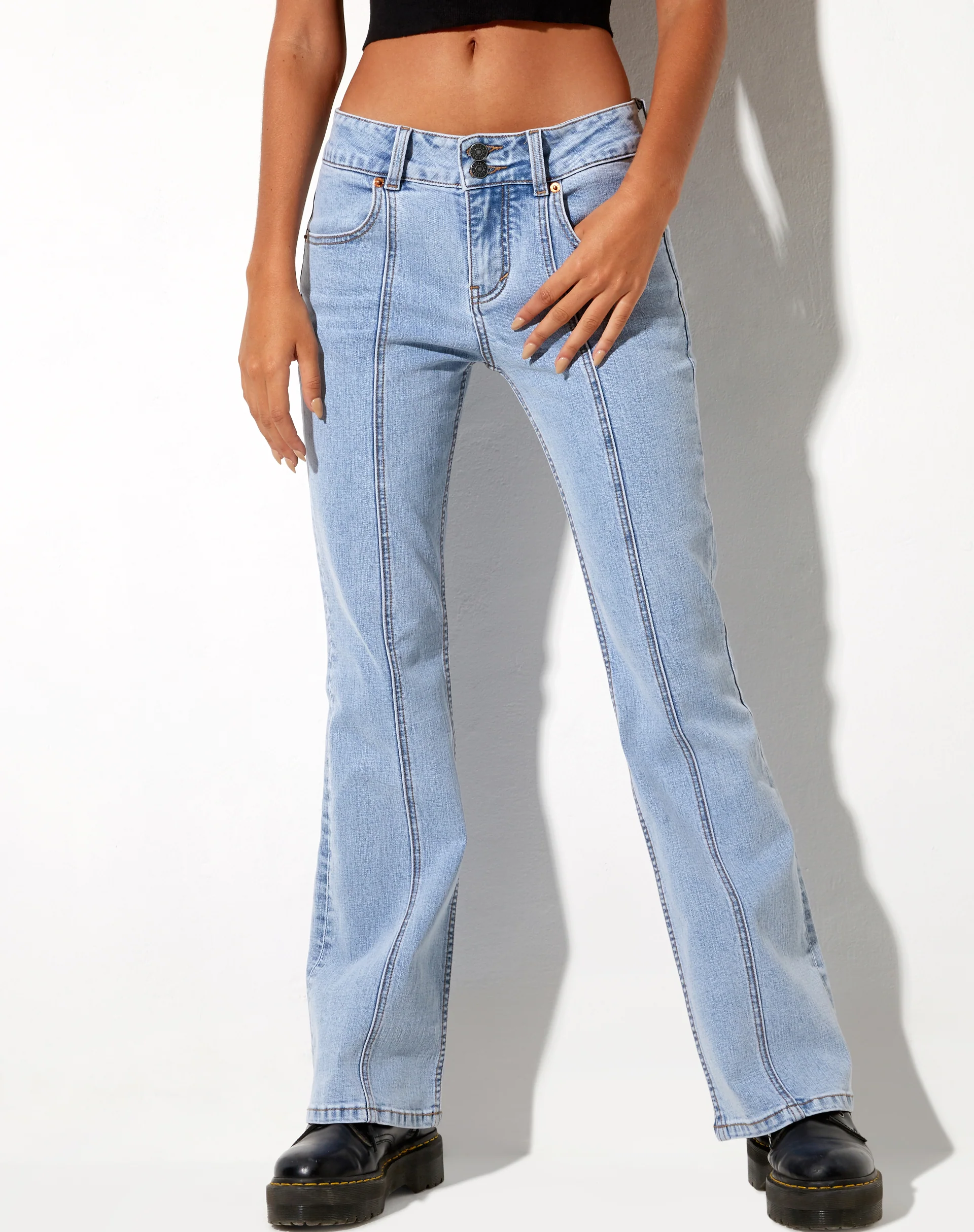 Low Rise Seam Jeans in Super Light Wash Blue - Image 3