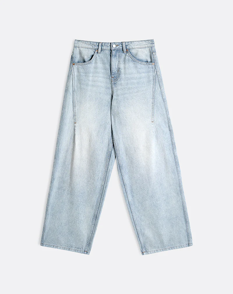 Low Slung Roomy Jeans in Breeze Blue Wash - Image 4