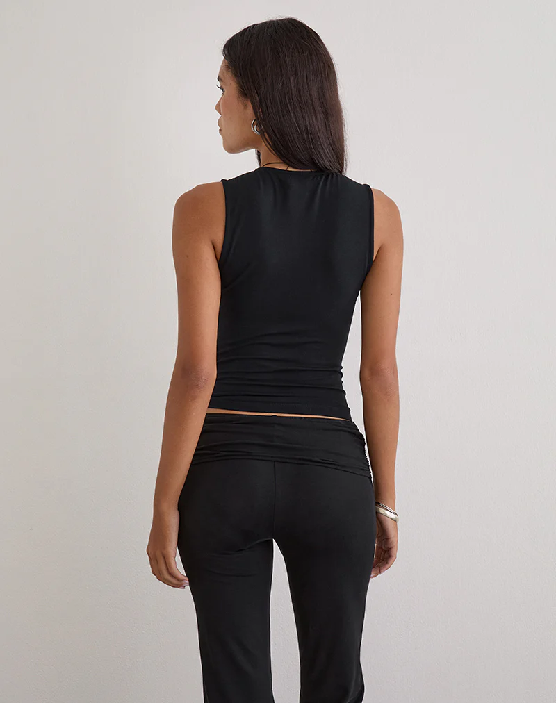 Lynod Plunge Top in Rayon Black - Image 5