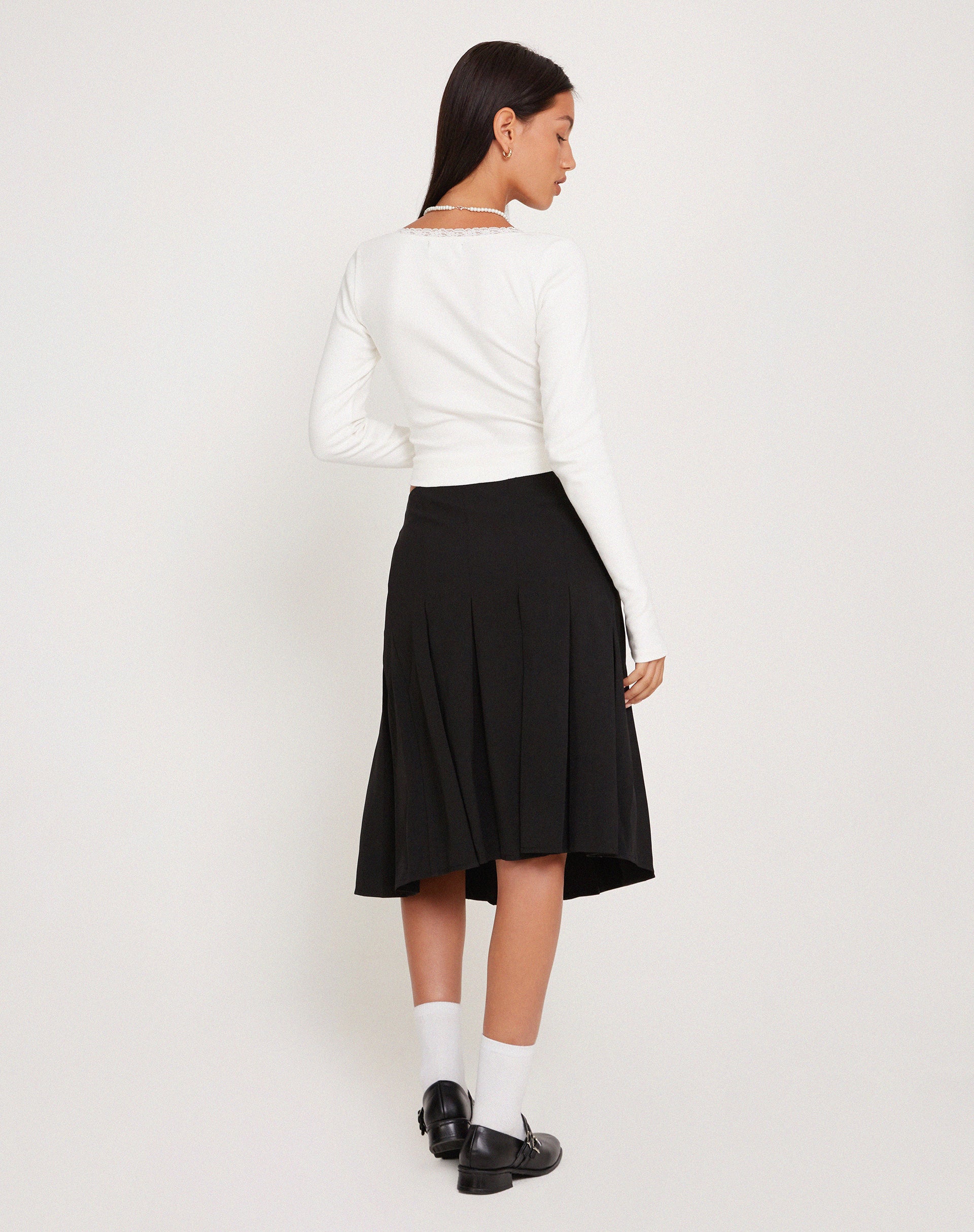 Madelyn Pleated Midi Skirt in Black - Image 5
