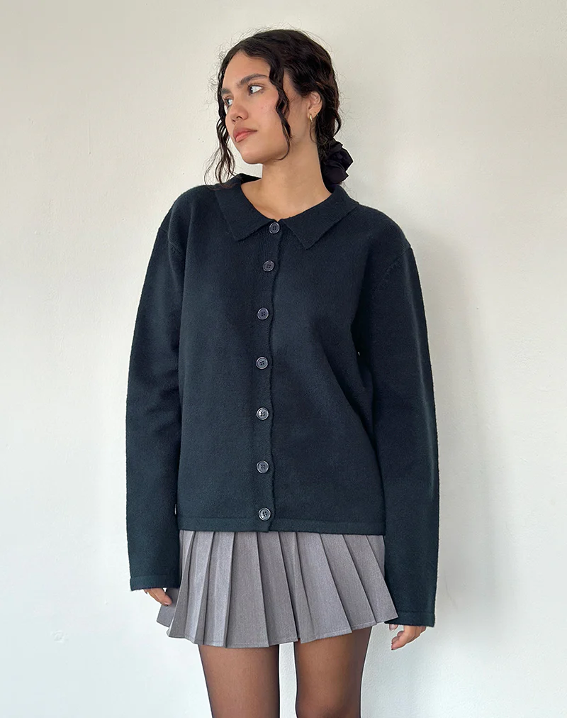 Madera Cardigan in Dark Navy - Image 2