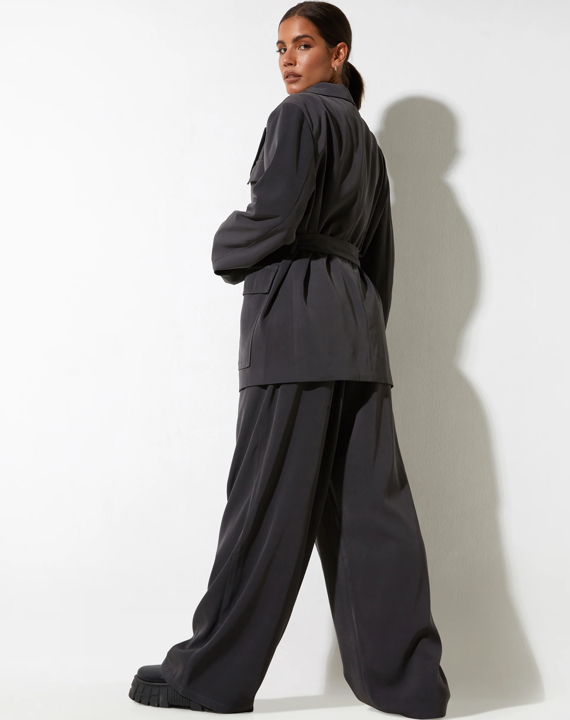 Magawa Blazer in Tailoring Charcoal - Image 6