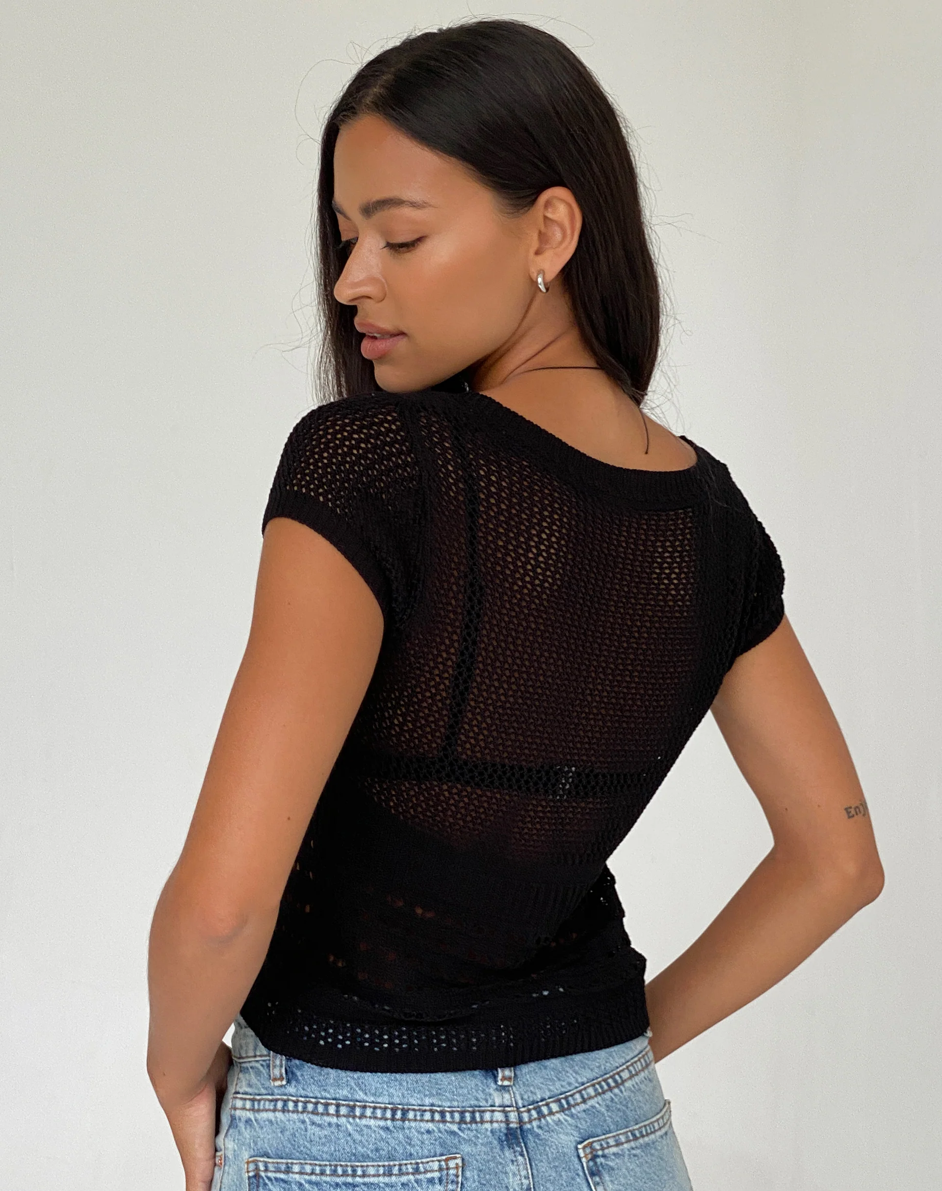 Maika Knitted Top in Black - Image 2