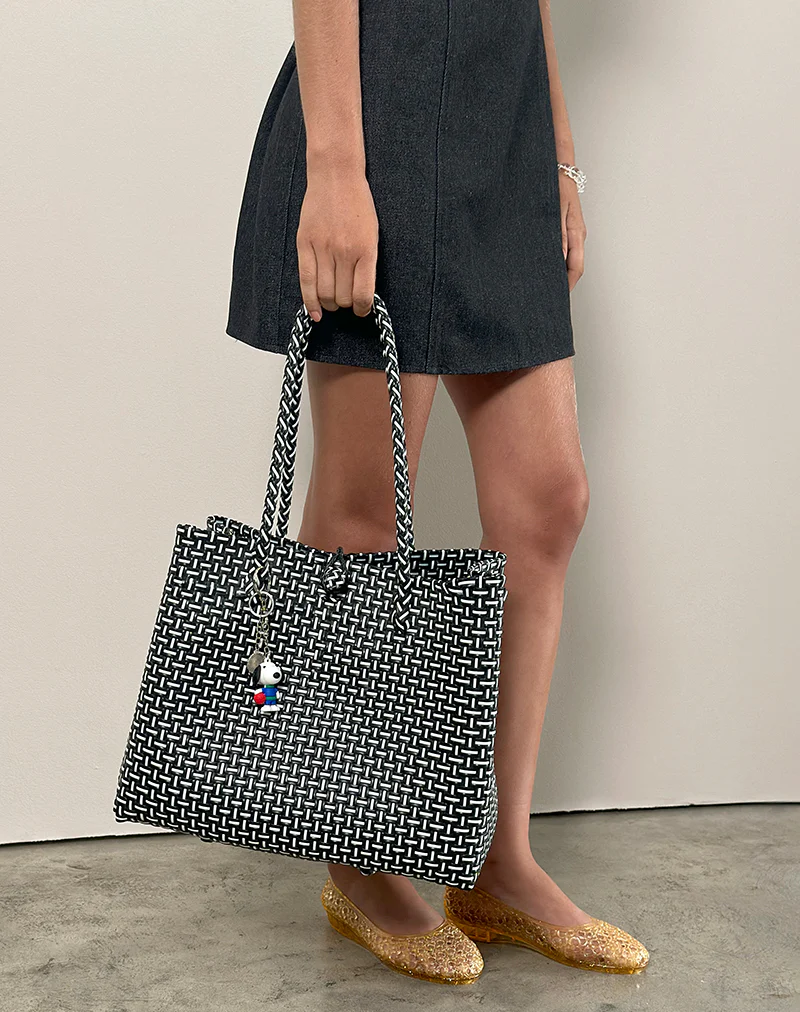 Market Bag in Black - Image 3