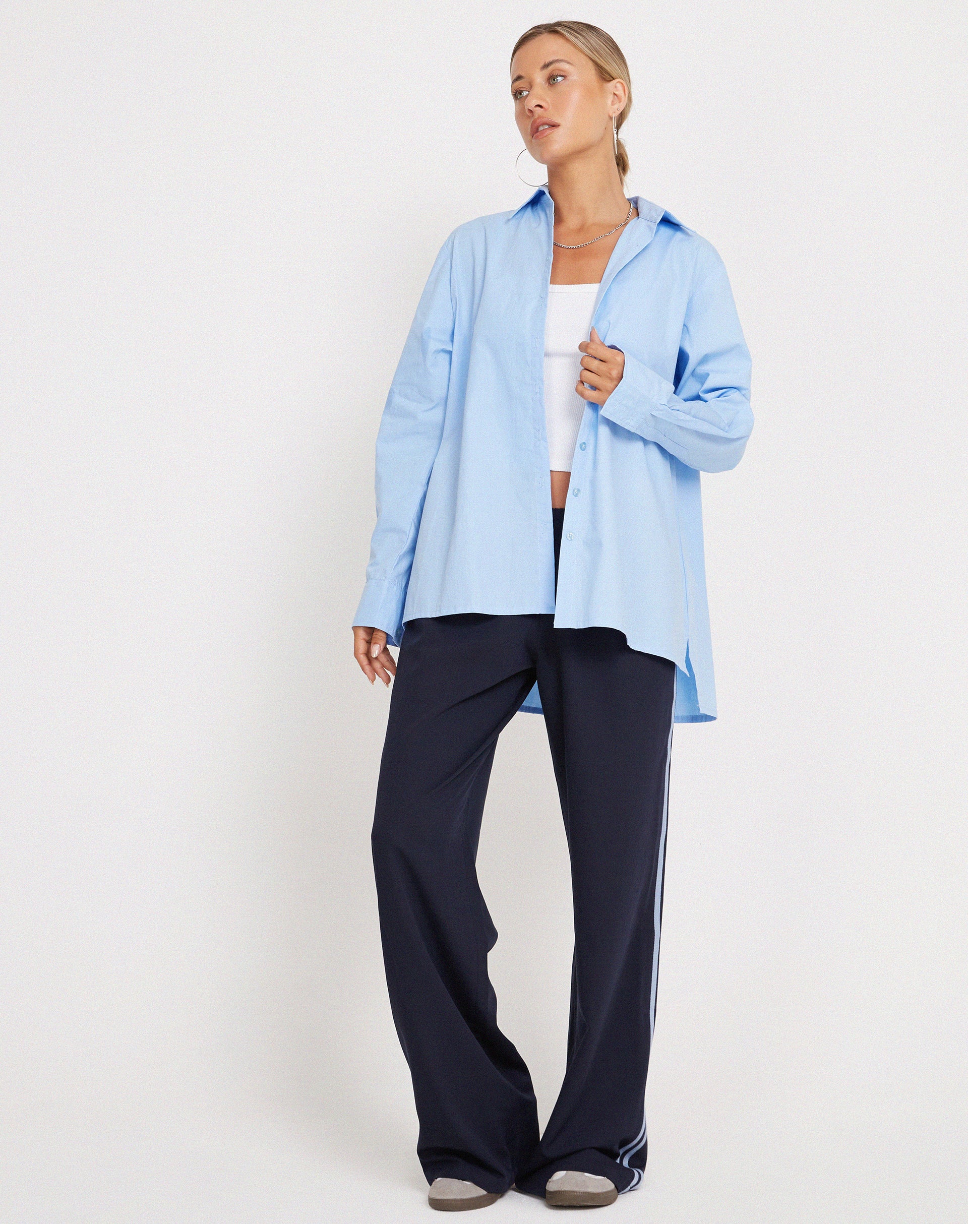 Mavis Button Up Shirt in Poplin Sky Blue - Image 3