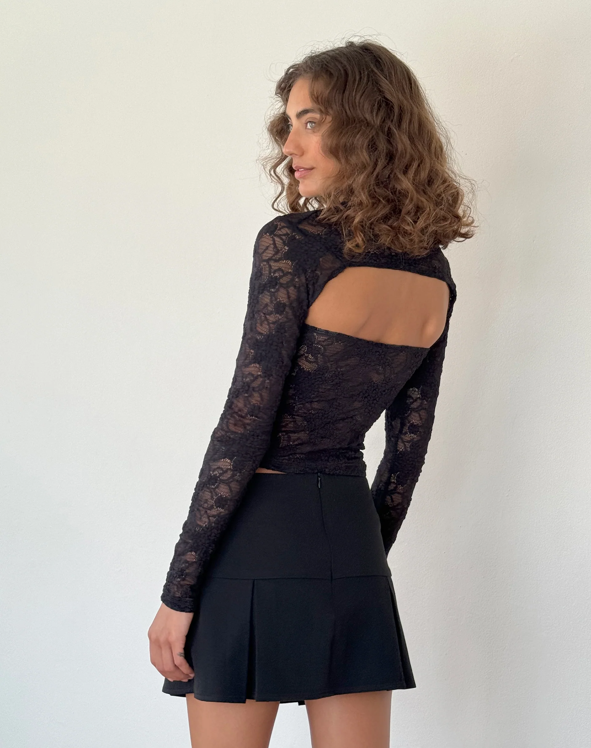 Melvina Bandeau Top and Shrug Set in Lace Black - Image 5