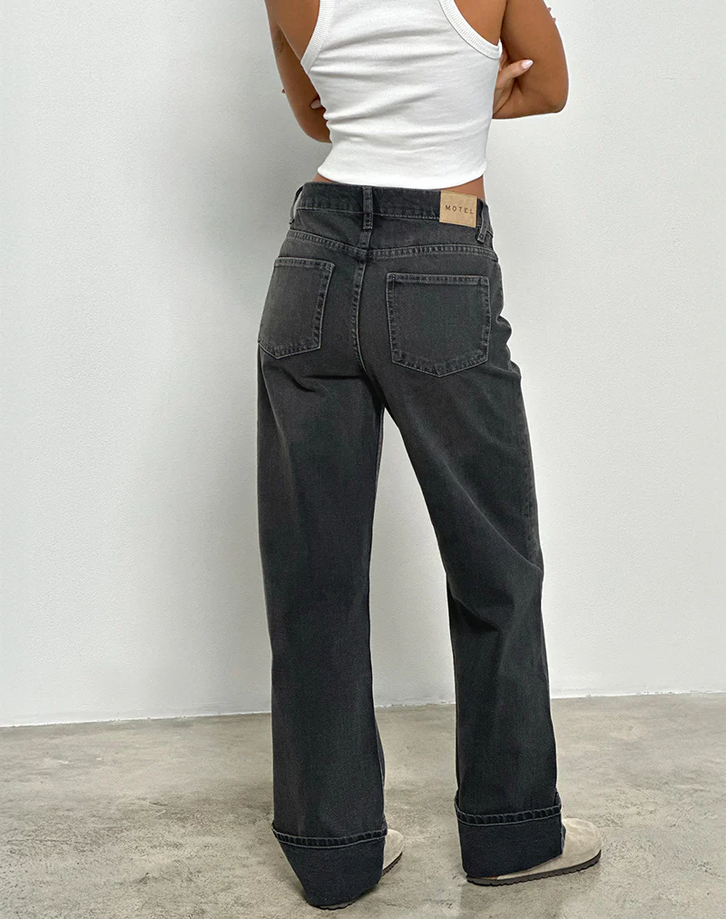 Mid Rise Turn Up Straight Jeans in Washed Black Grey - Image 3