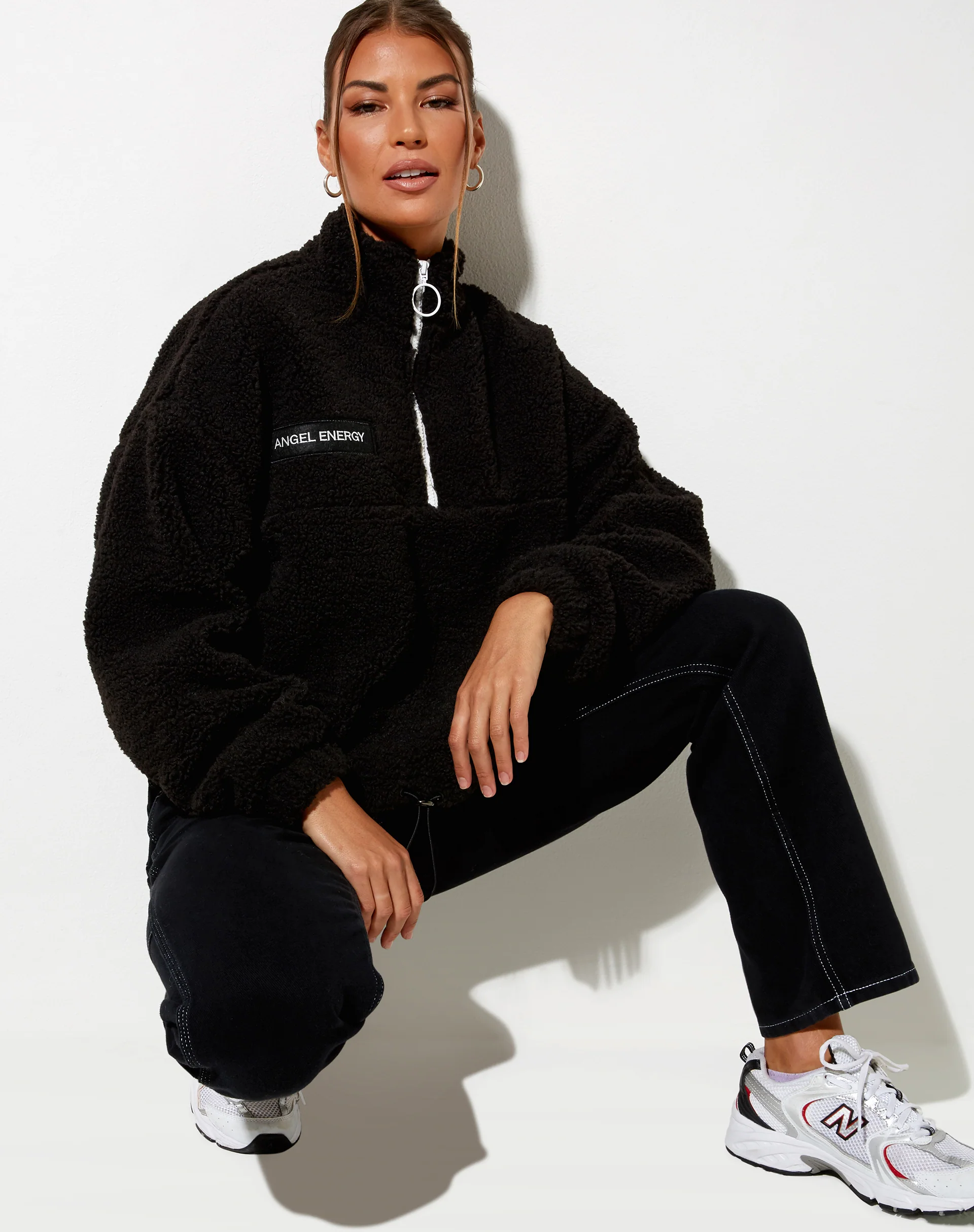 Nero Jumper in Borg Black 'Angel Energy' Label - Image 4