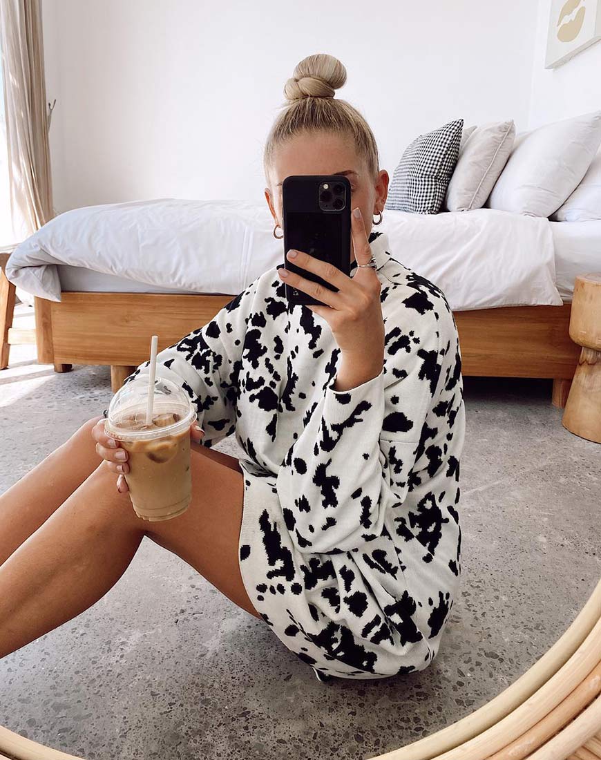 Neve Jumper Dress in Dalmatian - Image 2