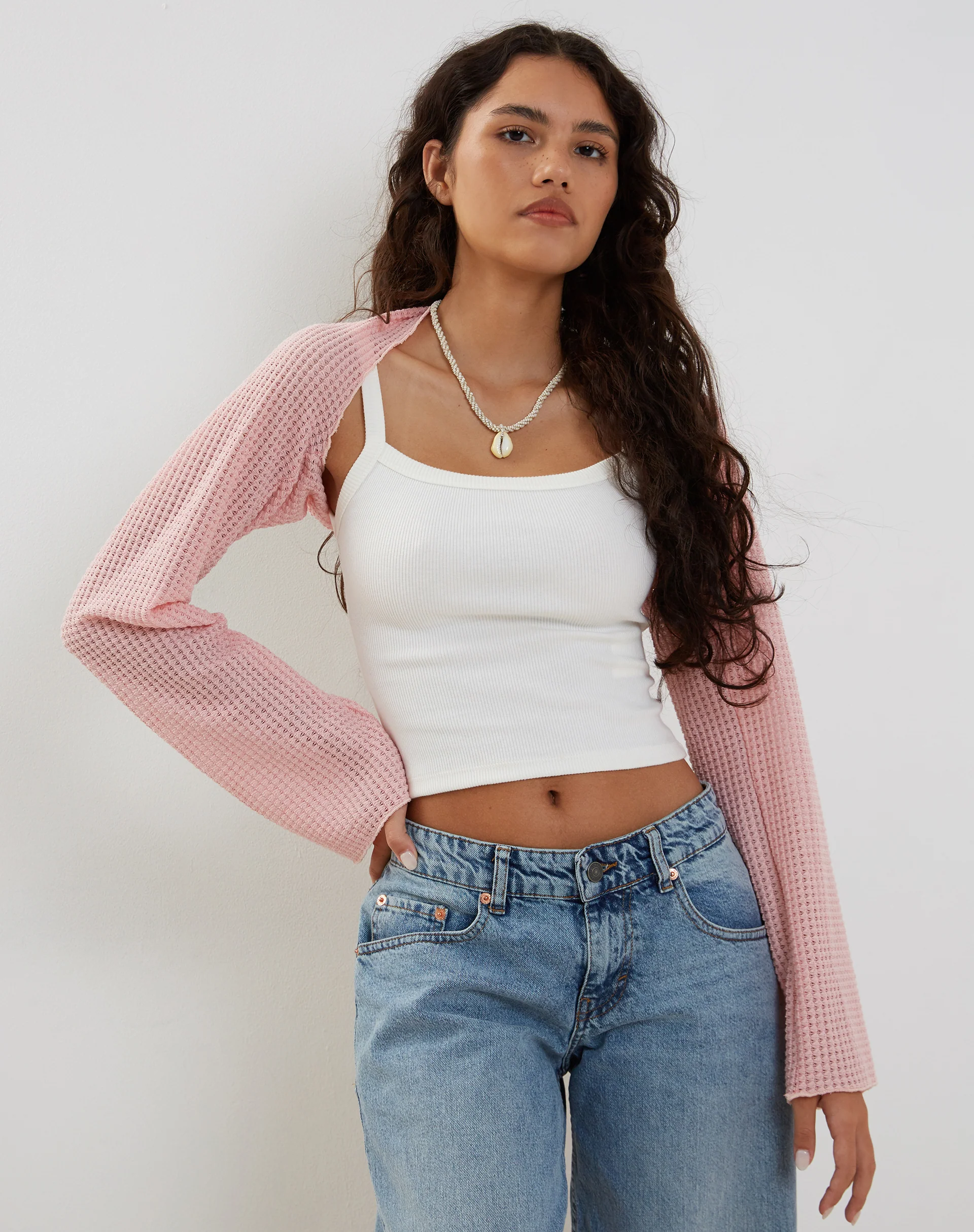 Nobila Shrug Top in Baby Pink - Image 3